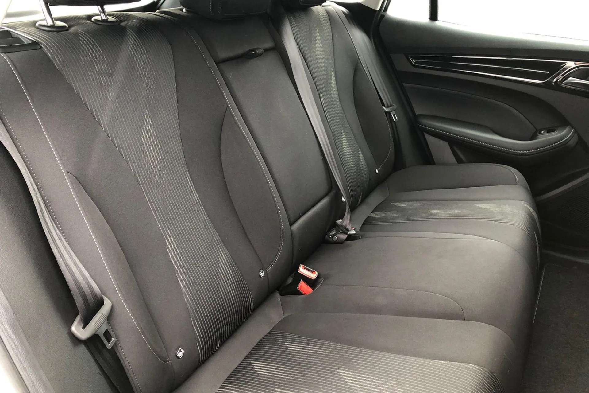 2025 MG MOTOR UK MG5 2025 MG MOTOR UK MG5