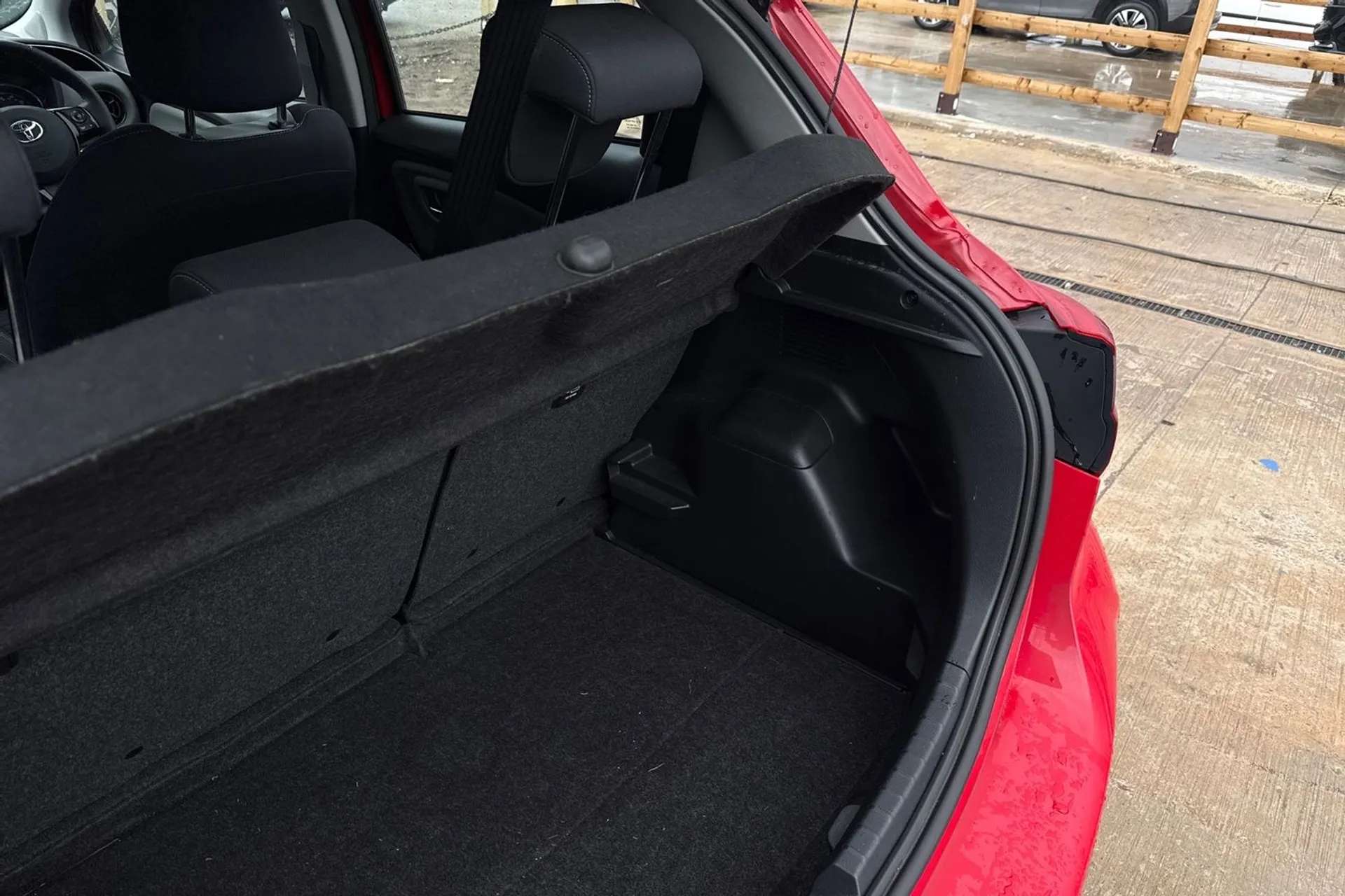 2018 TOYOTA YARIS 2018 TOYOTA YARIS