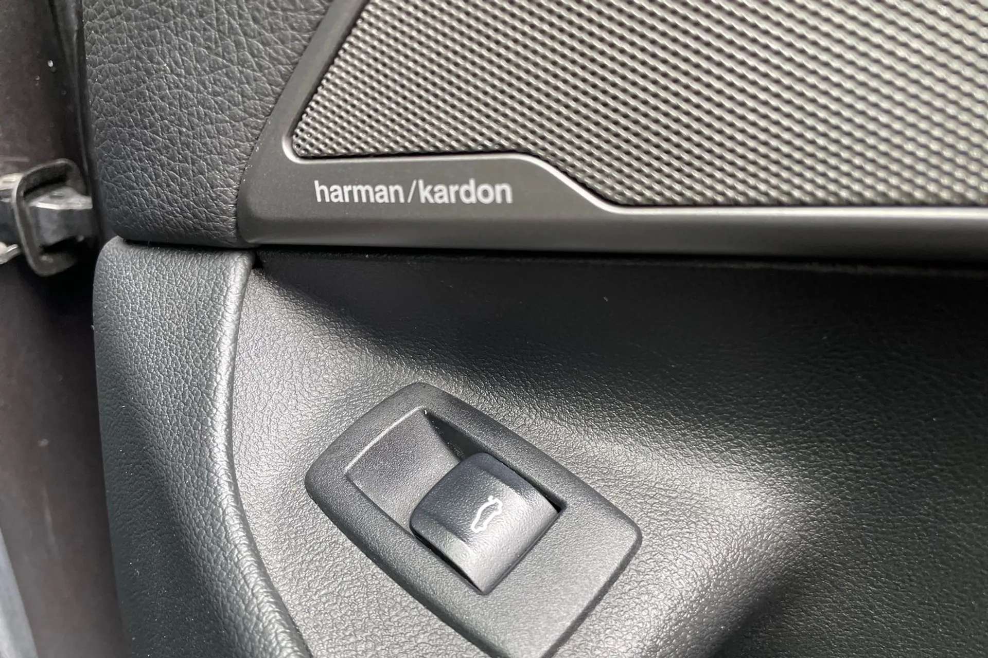 2019 BMW 6 SERIES GT 2019 BMW 6 SERIES GT