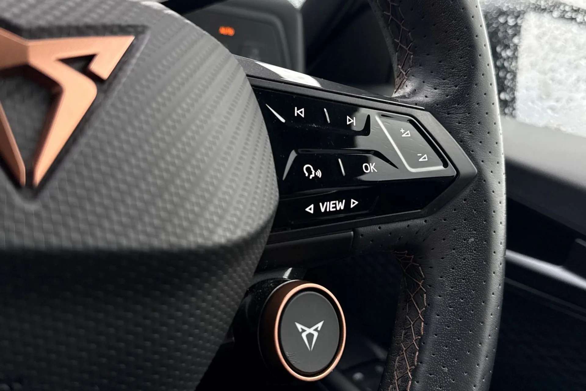 2022 CUPRA BORN 2022 CUPRA BORN