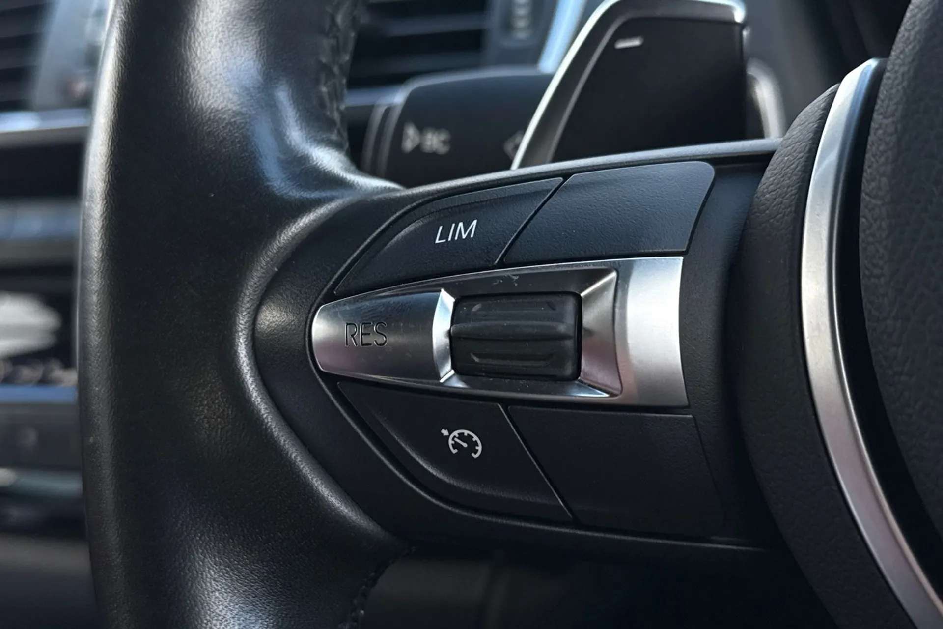 2017 BMW 1 SERIES 2017 BMW 1 SERIES