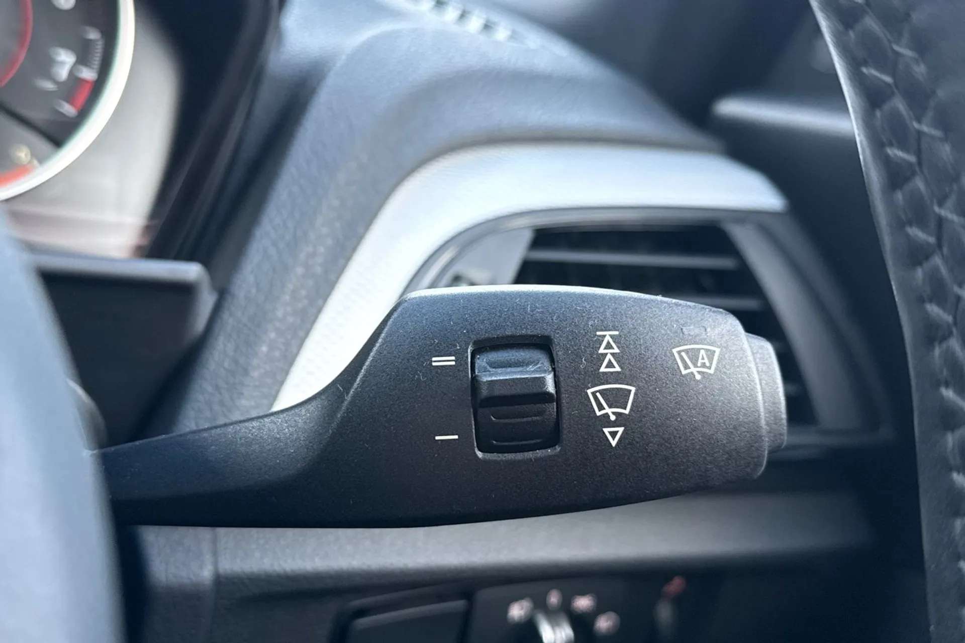 2017 BMW 1 SERIES 2017 BMW 1 SERIES