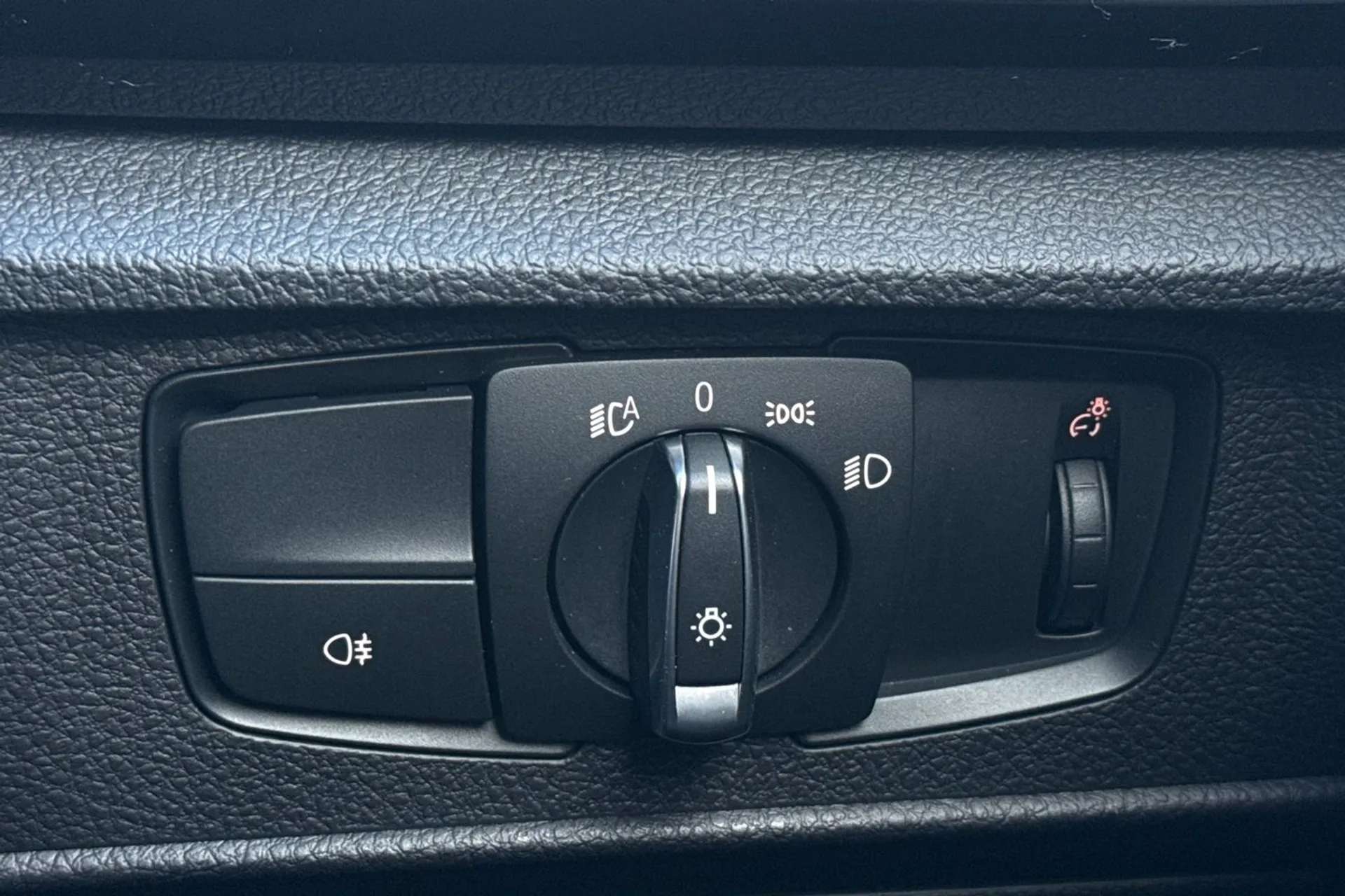 2017 BMW 1 SERIES 2017 BMW 1 SERIES