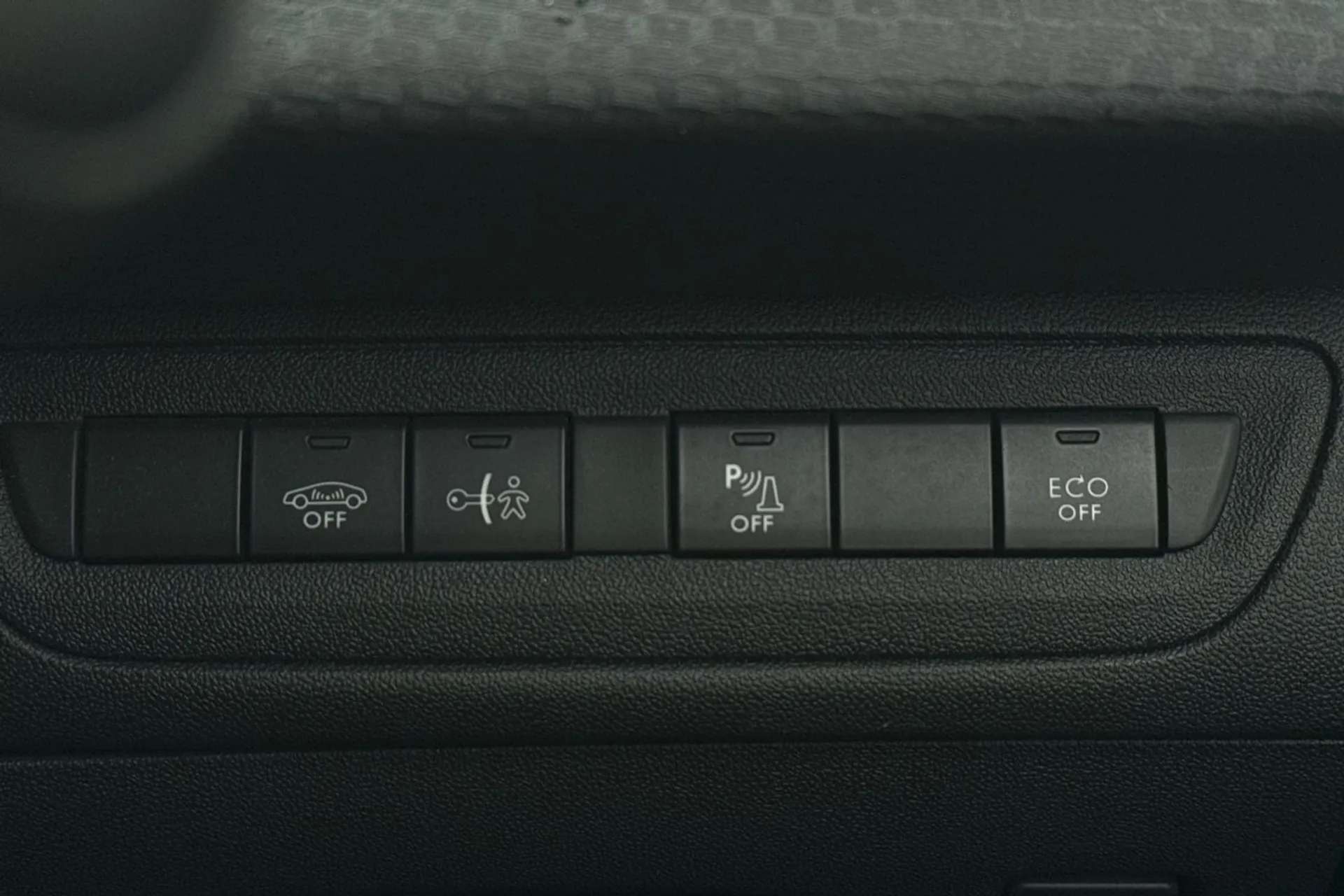 2019 PEUGEOT 2008 2019 PEUGEOT 2008