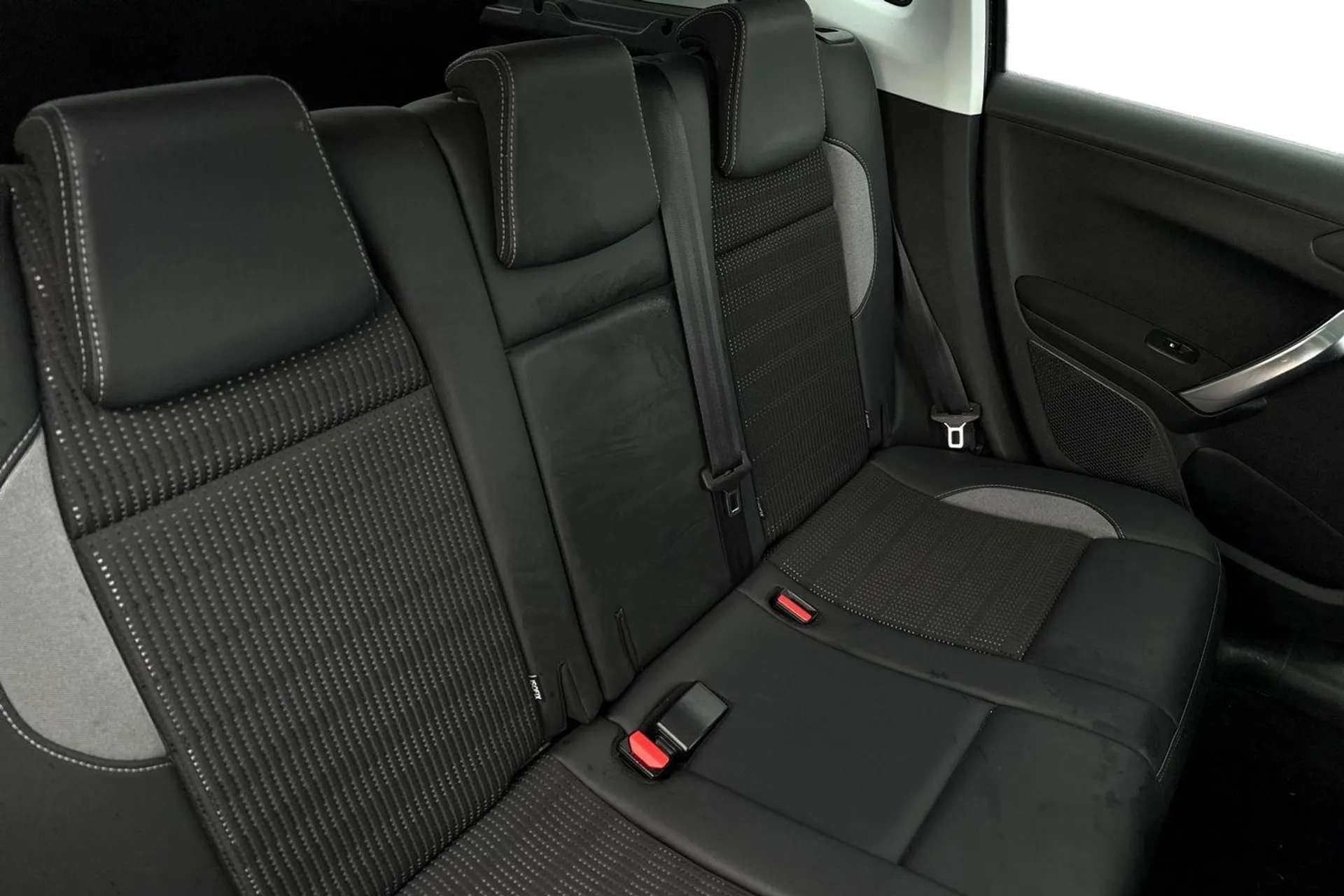 2019 PEUGEOT 2008 2019 PEUGEOT 2008