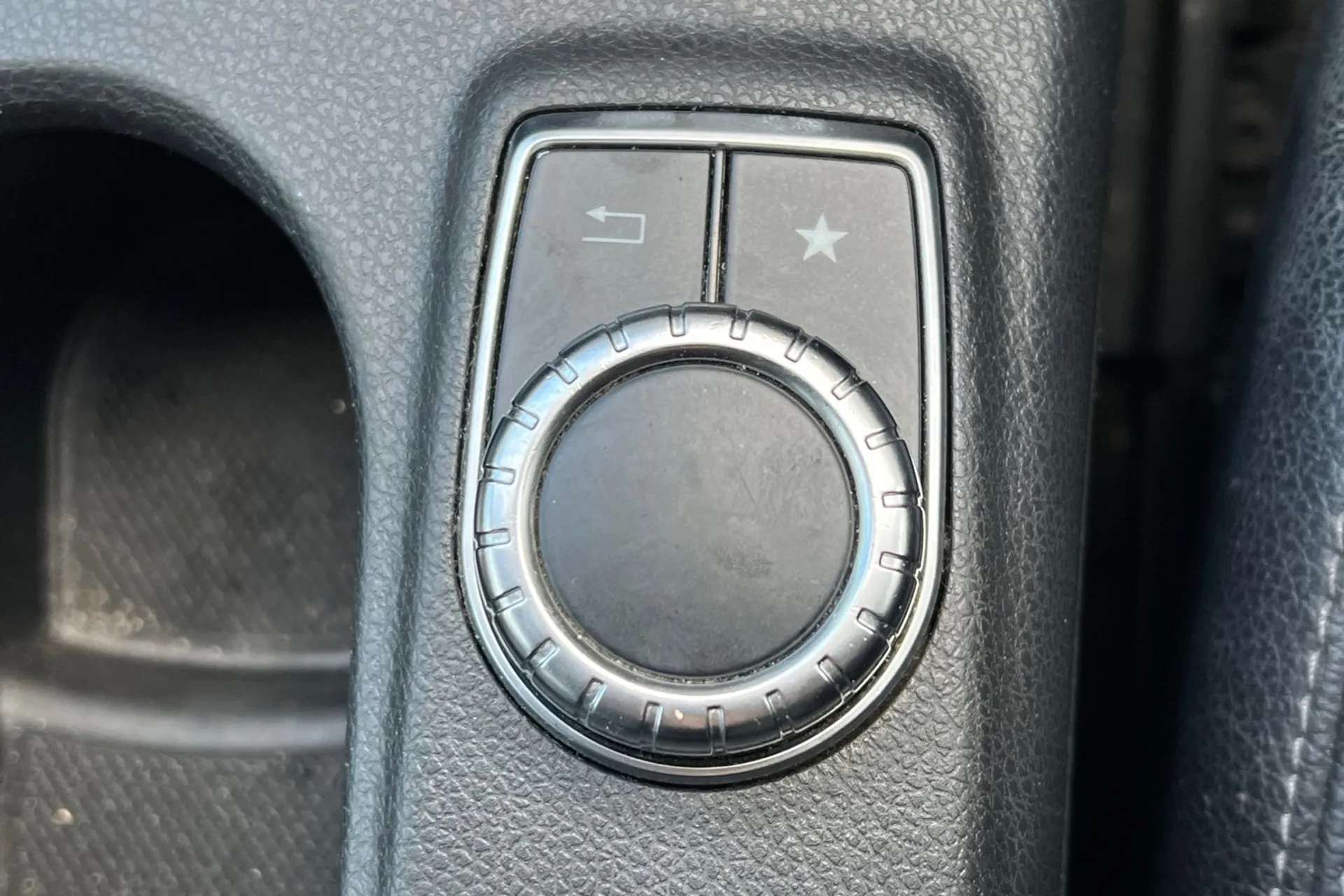 2018 MERCEDES-BENZ GLA 2018 MERCEDES-BENZ GLA