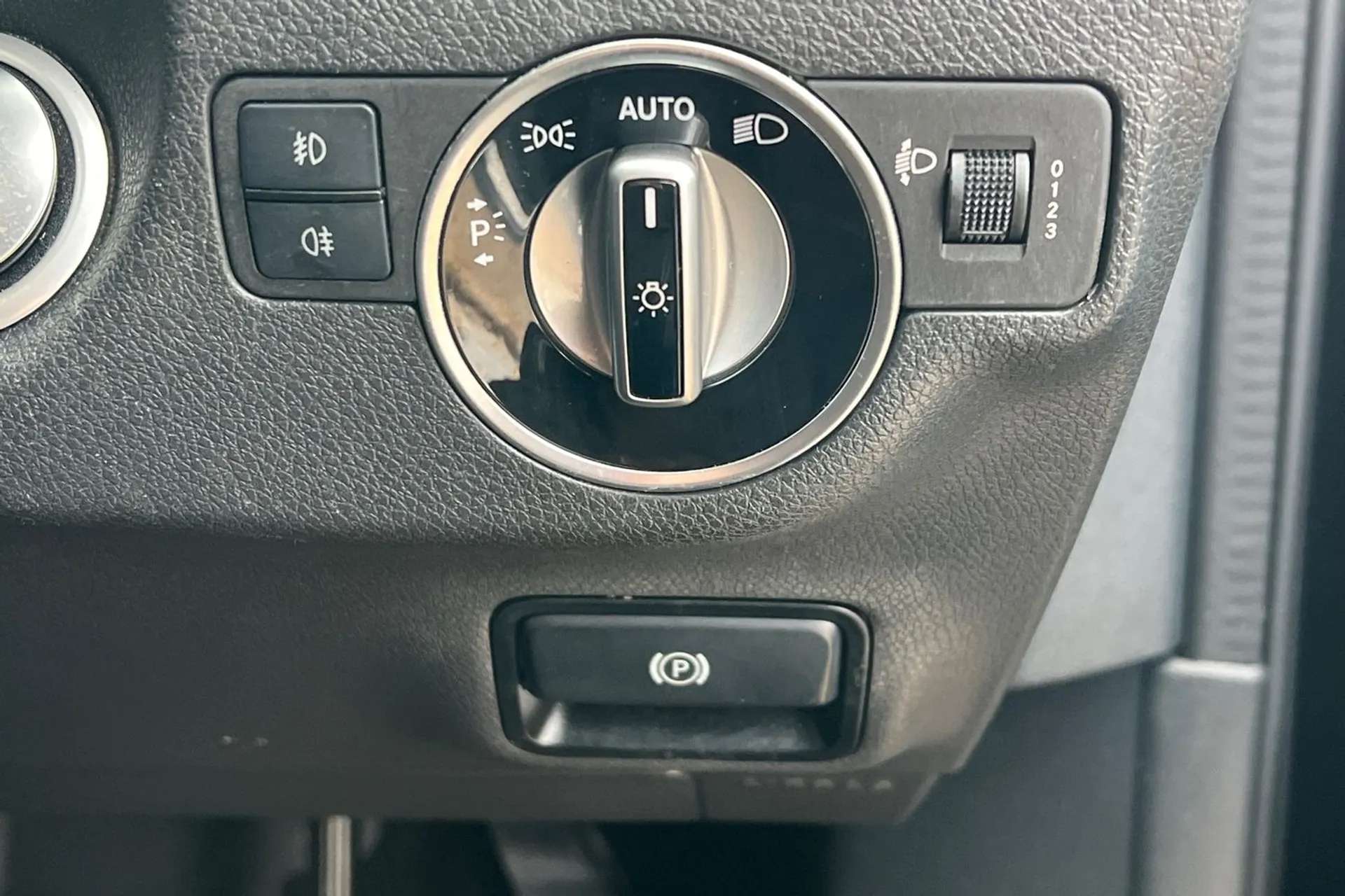 2018 MERCEDES-BENZ GLA 2018 MERCEDES-BENZ GLA