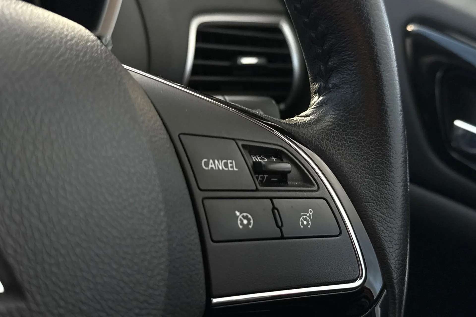 2021 MITSUBISHI ECLIPSE CROSS 2021 MITSUBISHI ECLIPSE CROSS