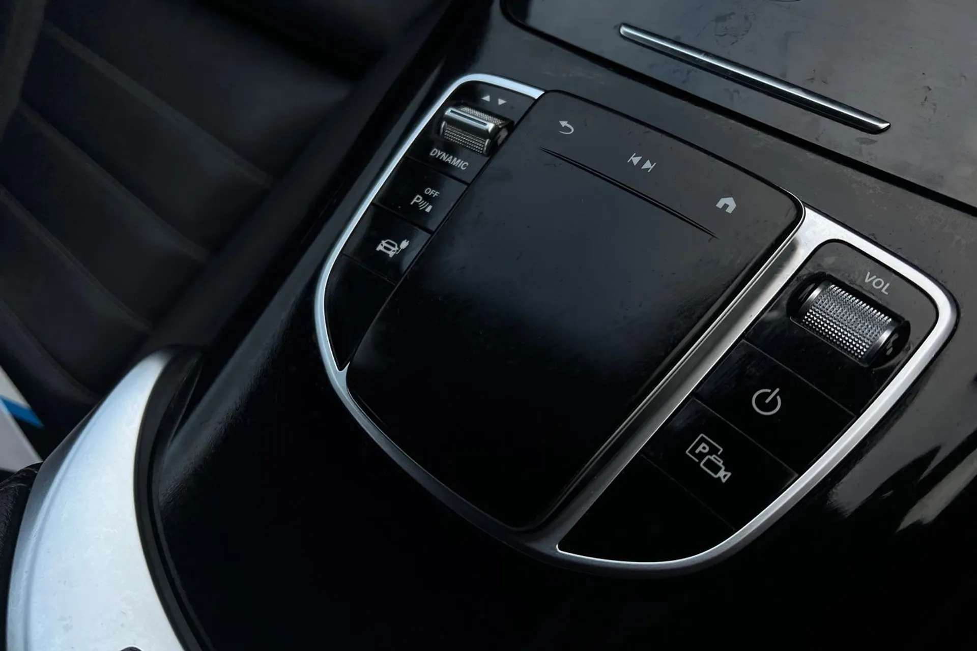 2021 MERCEDES-BENZ EQC 2021 MERCEDES-BENZ EQC