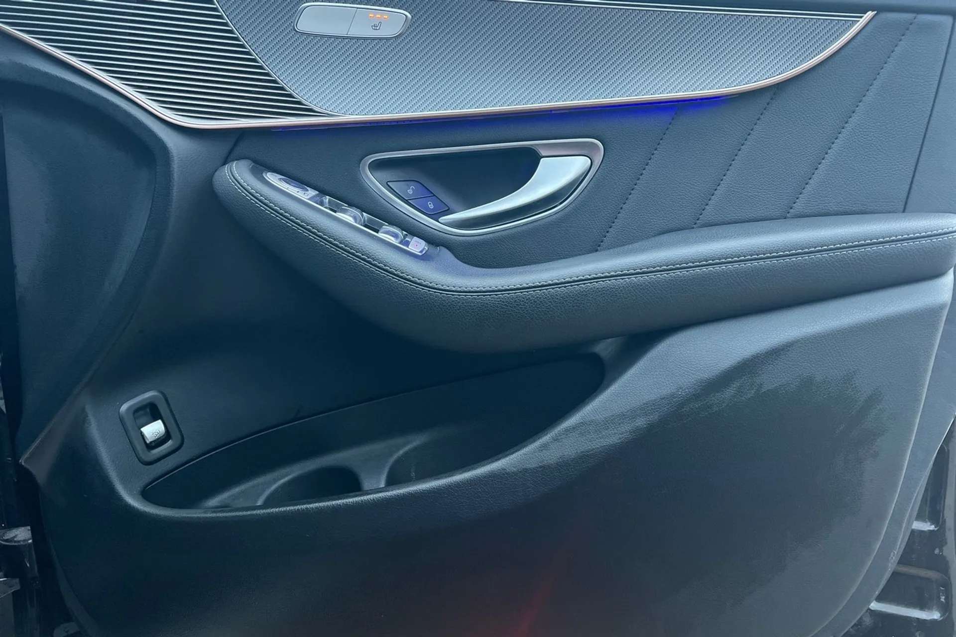 2021 MERCEDES-BENZ EQC 2021 MERCEDES-BENZ EQC