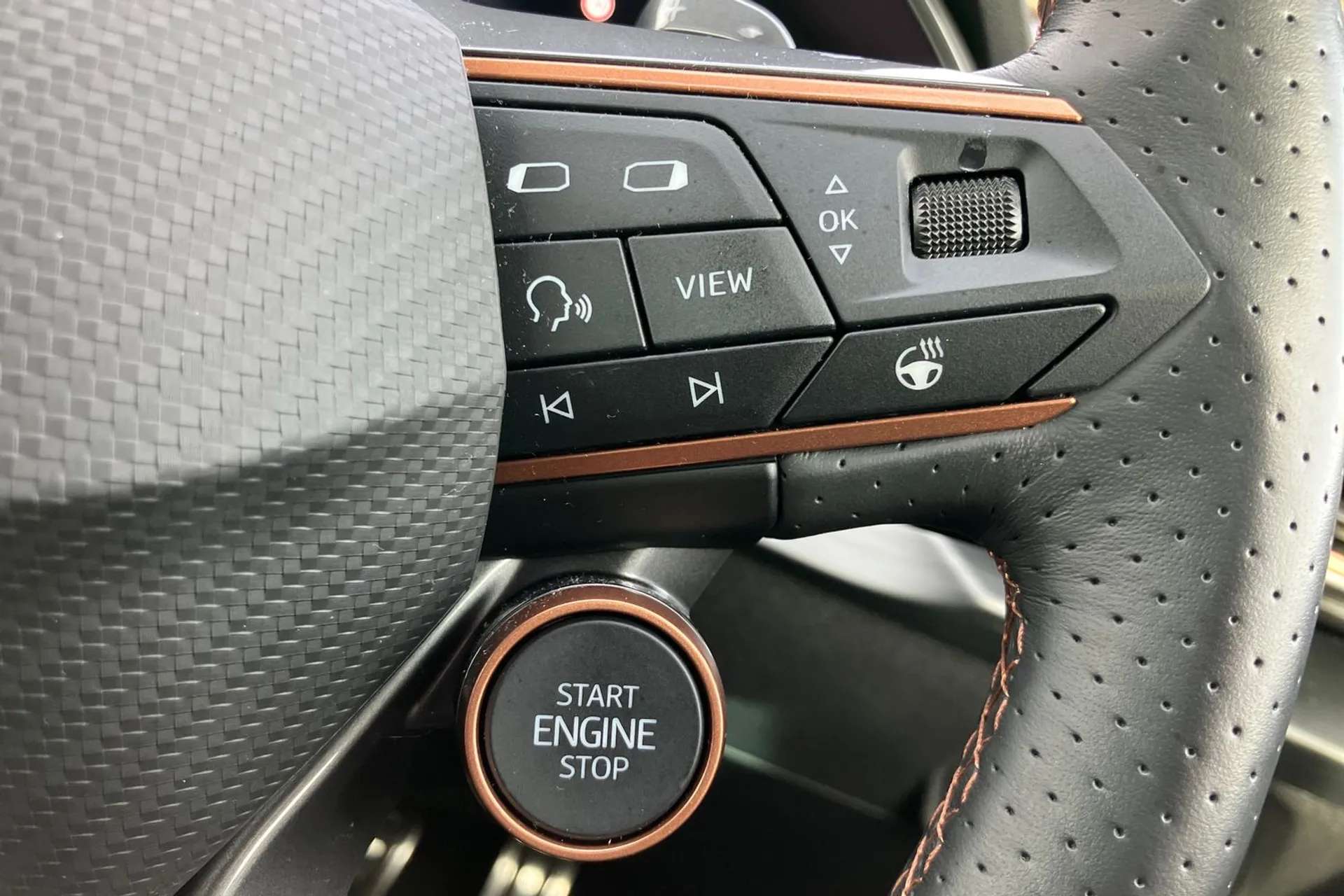 2023 CUPRA FORMENTOR 2023 CUPRA FORMENTOR