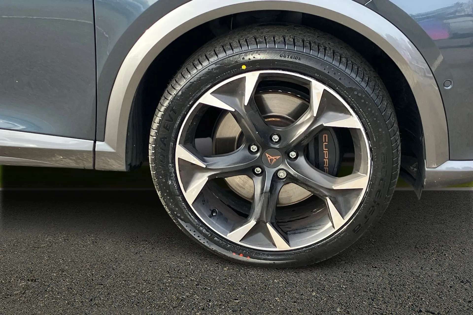 2023 CUPRA FORMENTOR 2023 CUPRA FORMENTOR