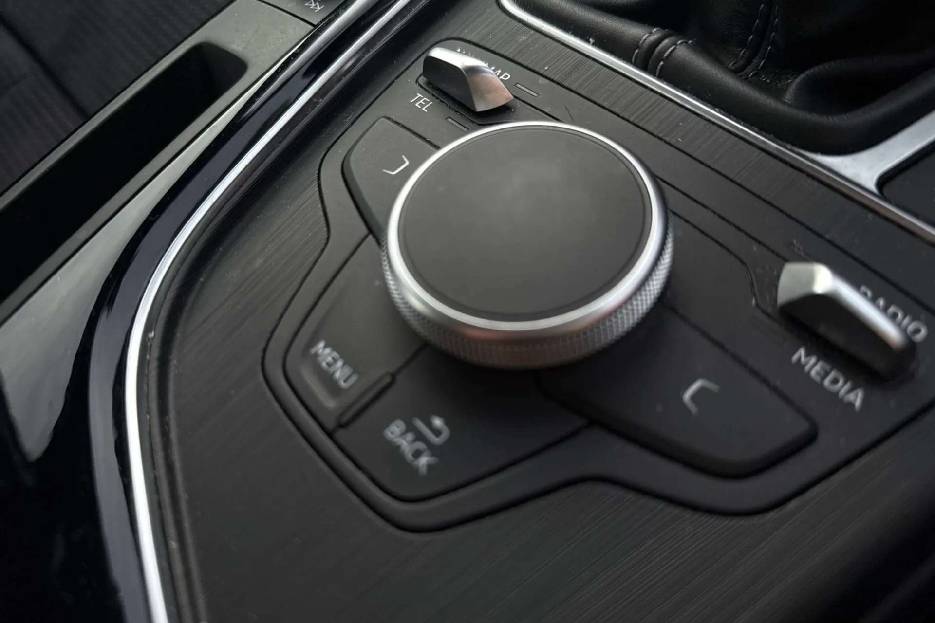 2018 AUDI A4 2018 AUDI A4