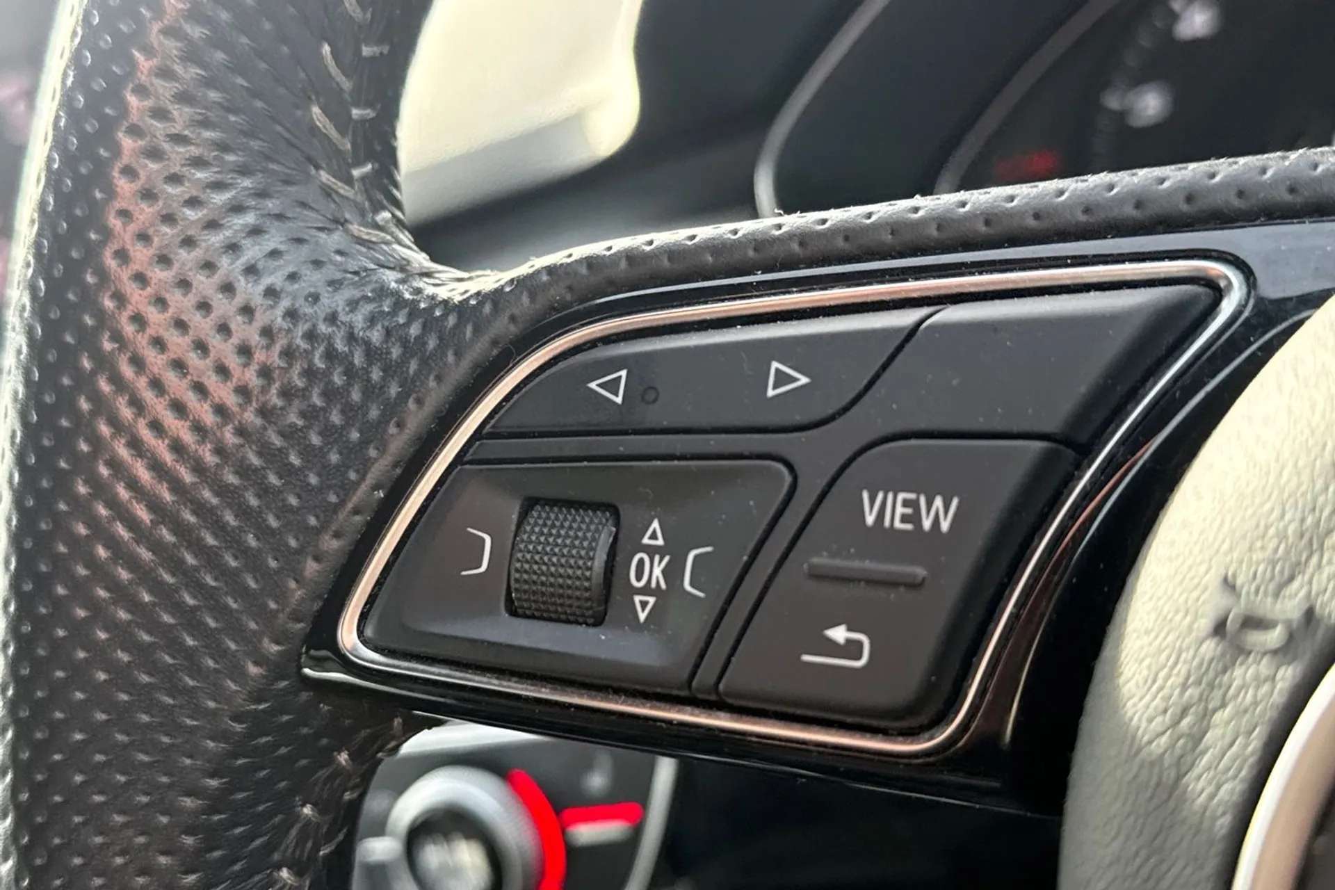 2018 AUDI A4 2018 AUDI A4