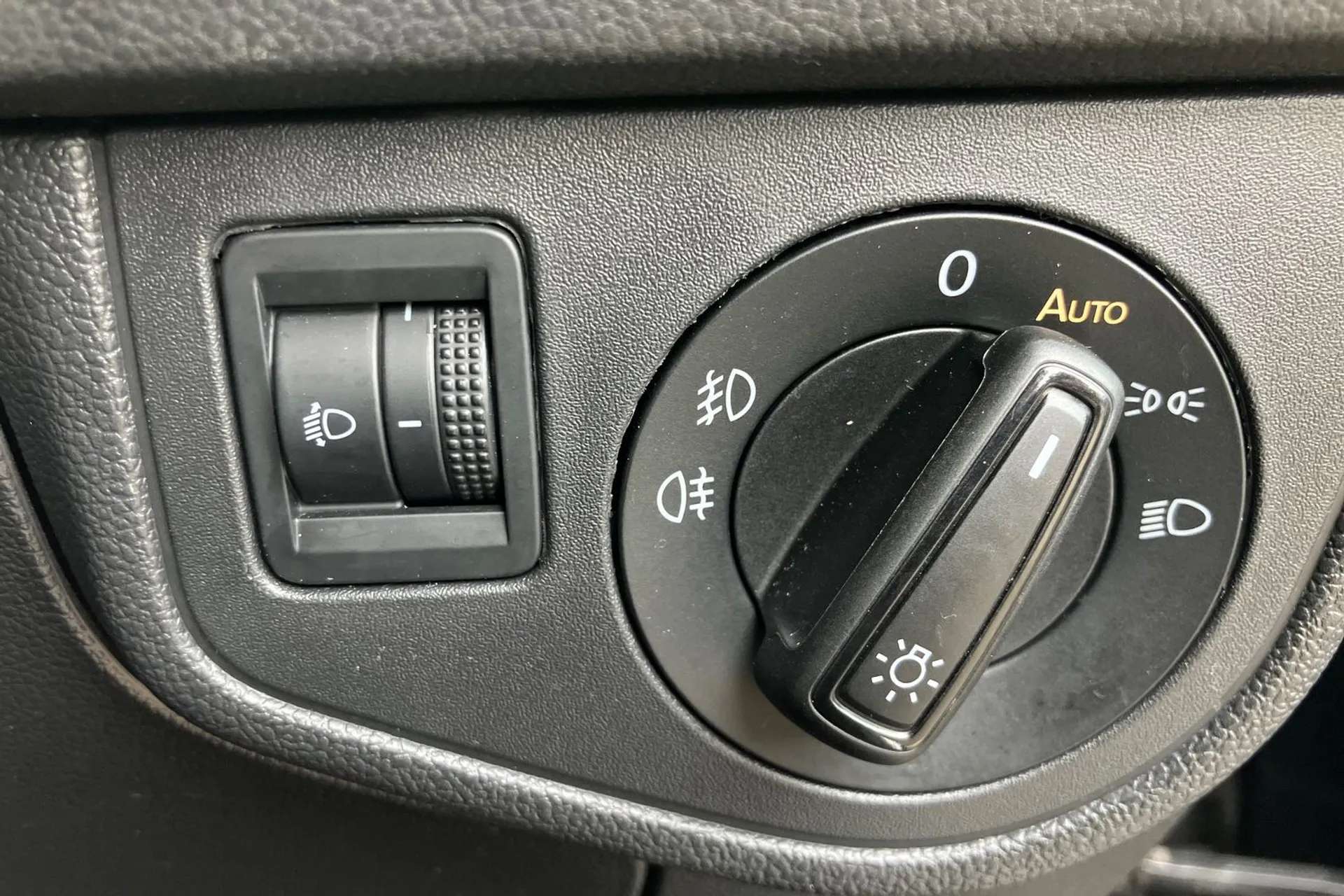 2023 VOLKSWAGEN TAIGO 2023 VOLKSWAGEN TAIGO