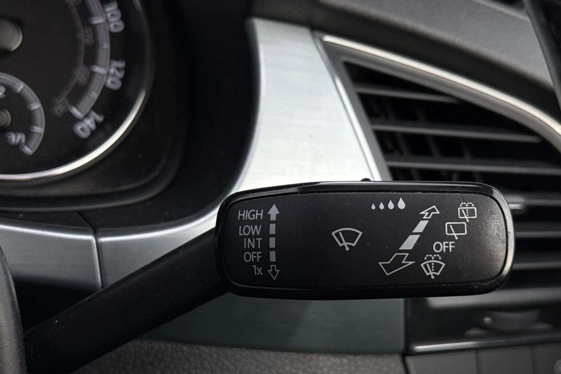 2018 SKODA FABIA 2018 SKODA FABIA