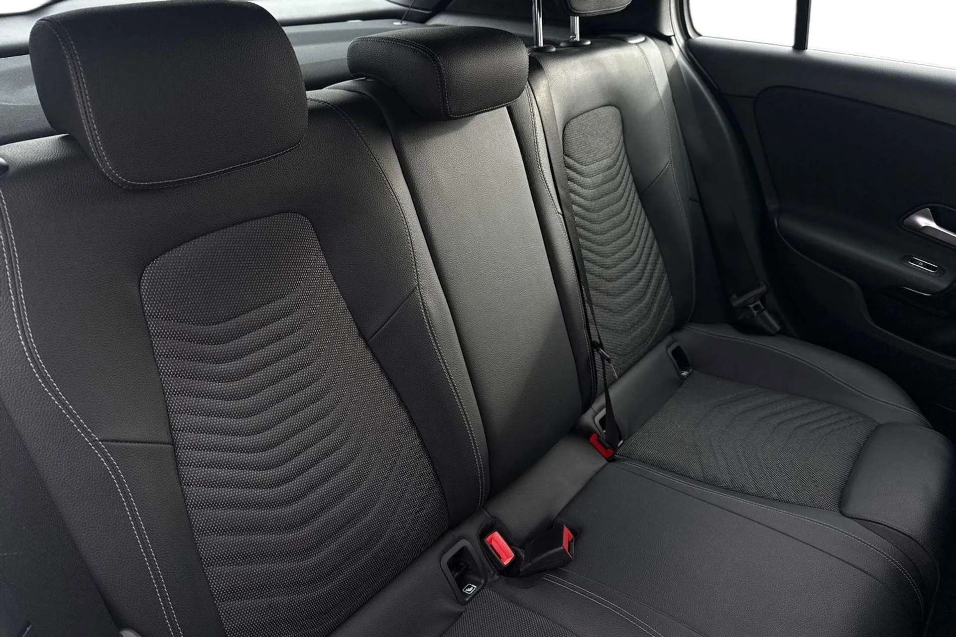 2019 MERCEDES-BENZ A CLASS 2019 MERCEDES-BENZ A CLASS