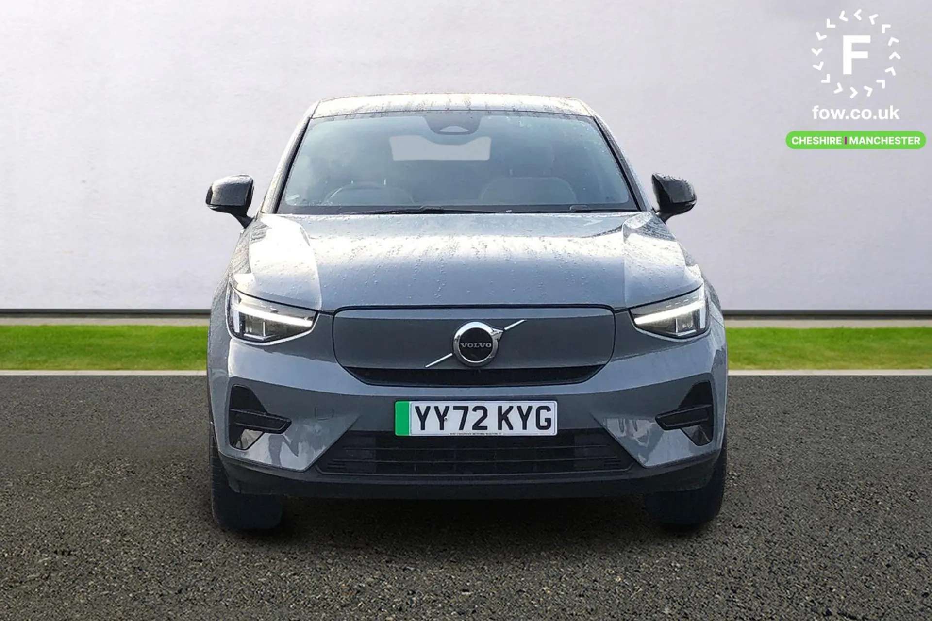2022 VOLVO C40 2022 VOLVO C40
