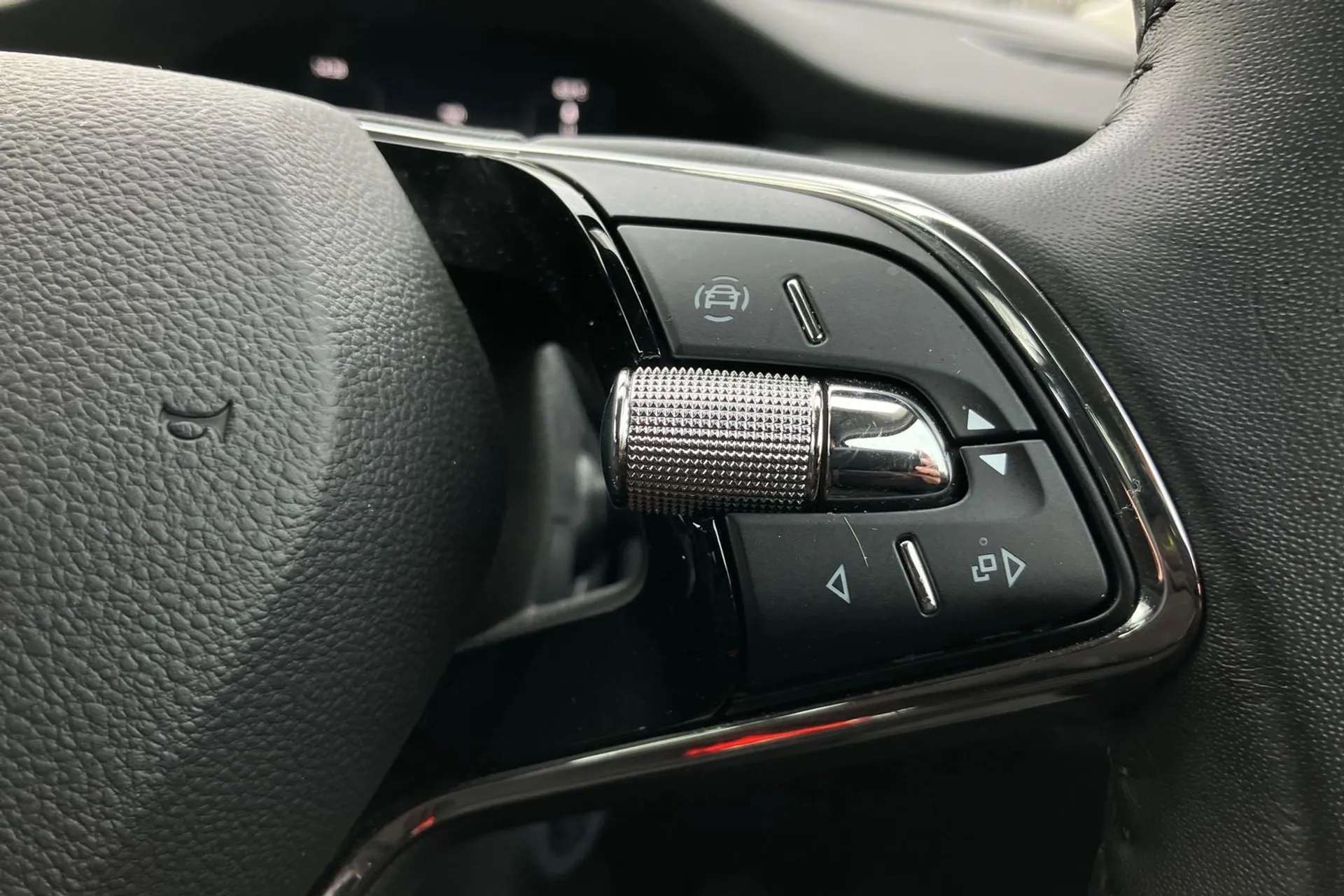 2023 SKODA ENYAQ 2023 SKODA ENYAQ