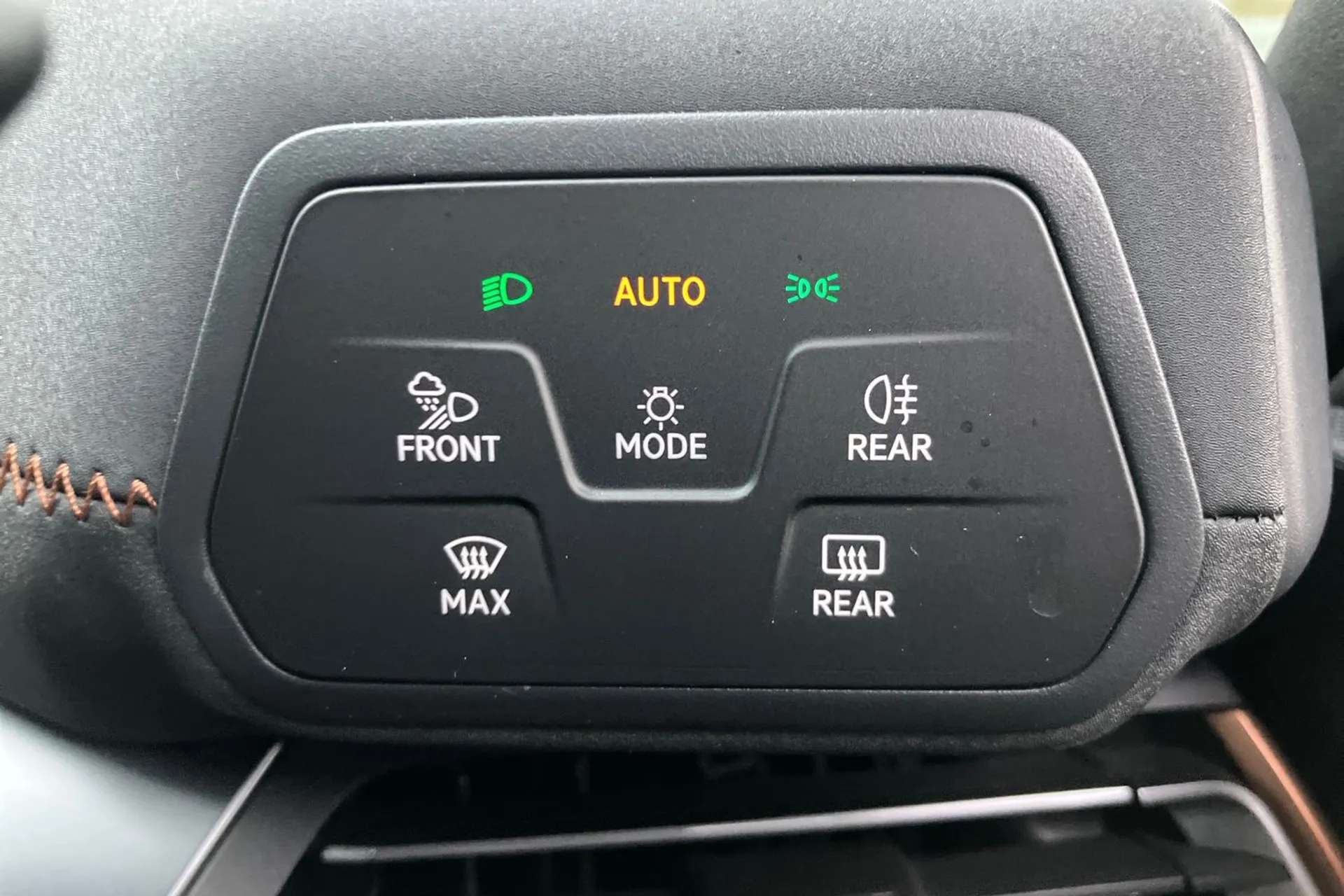 2022 CUPRA BORN 2022 CUPRA BORN