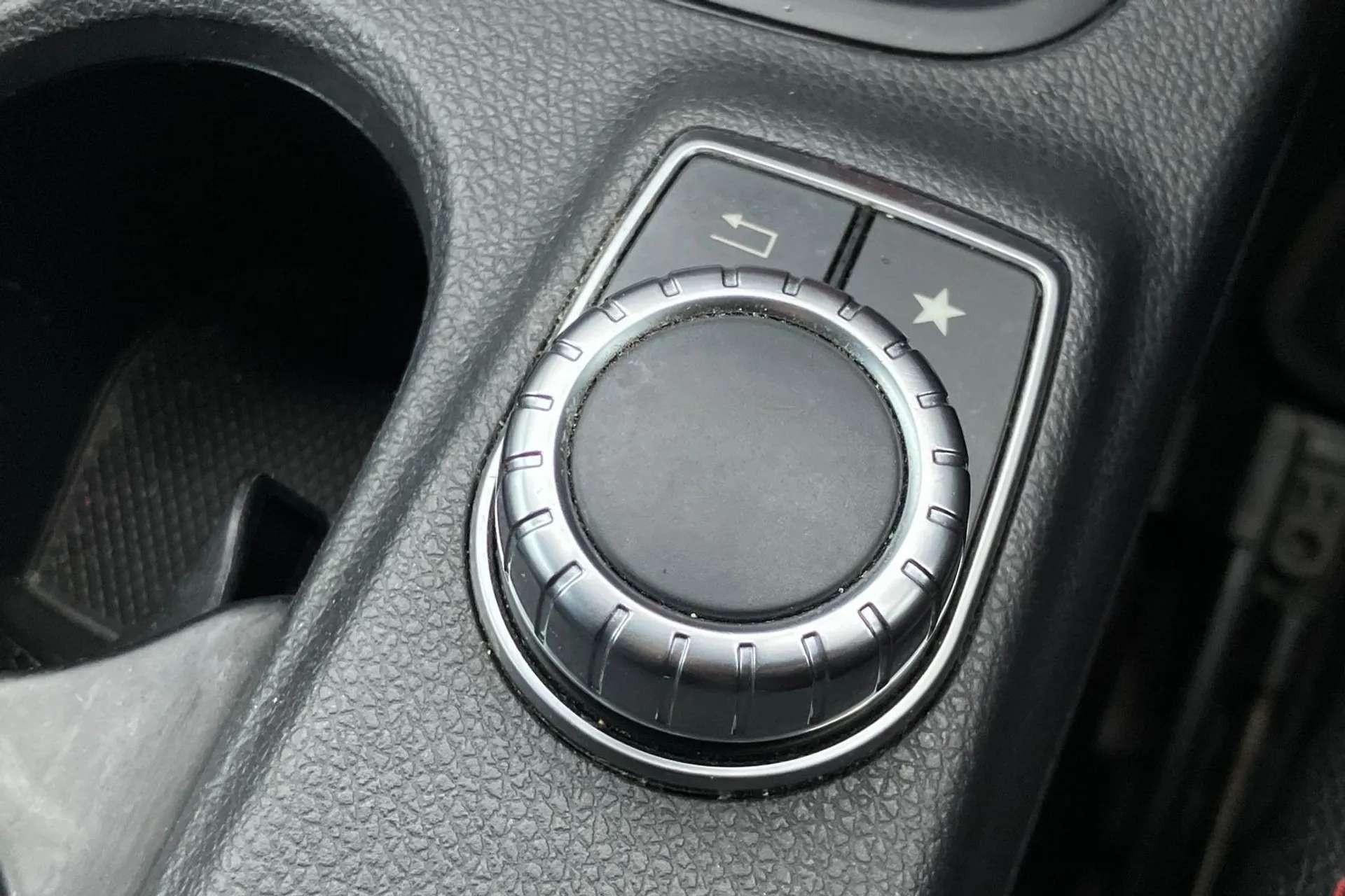 2018 MERCEDES-BENZ B CLASS 2018 MERCEDES-BENZ B CLASS