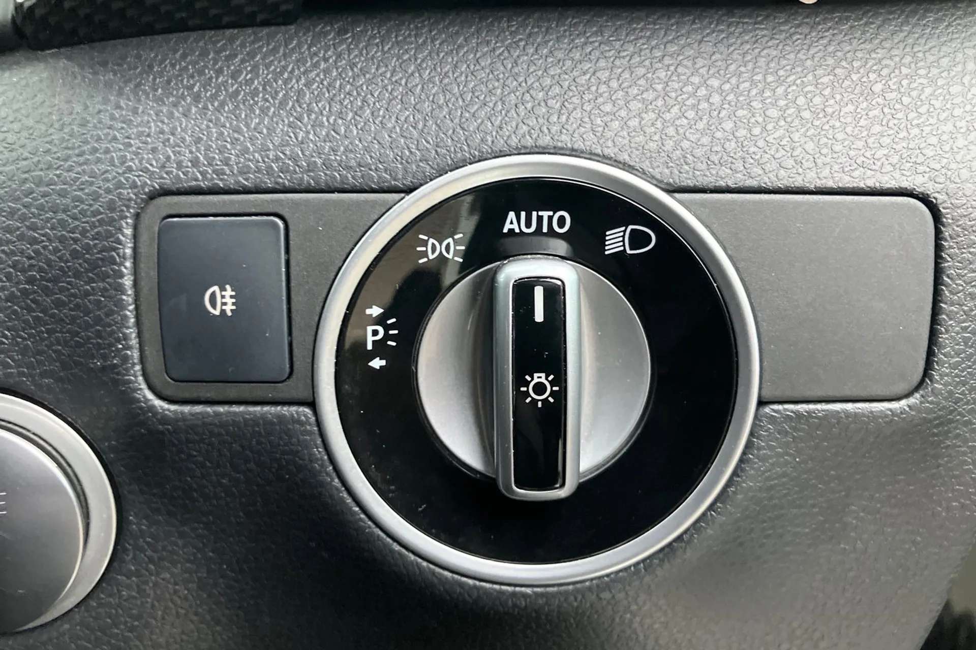 2018 MERCEDES-BENZ B CLASS 2018 MERCEDES-BENZ B CLASS