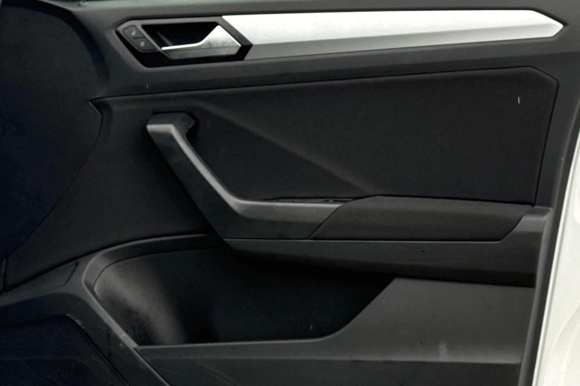 2023 VOLKSWAGEN T-ROC 2023 VOLKSWAGEN T-ROC