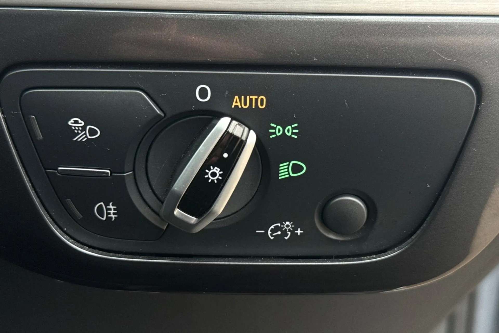 2016 AUDI Q7 2016 AUDI Q7