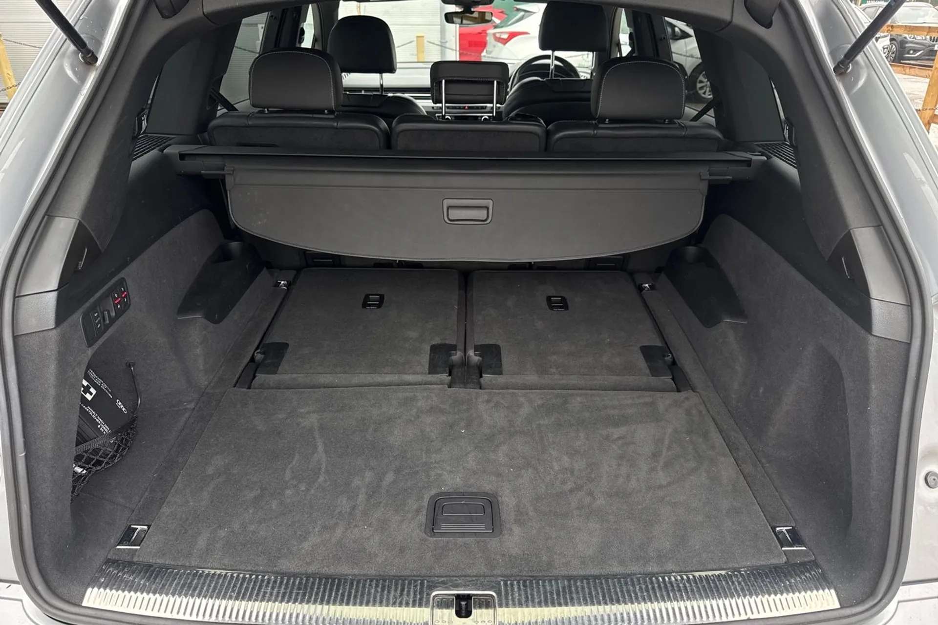 2016 AUDI Q7 2016 AUDI Q7