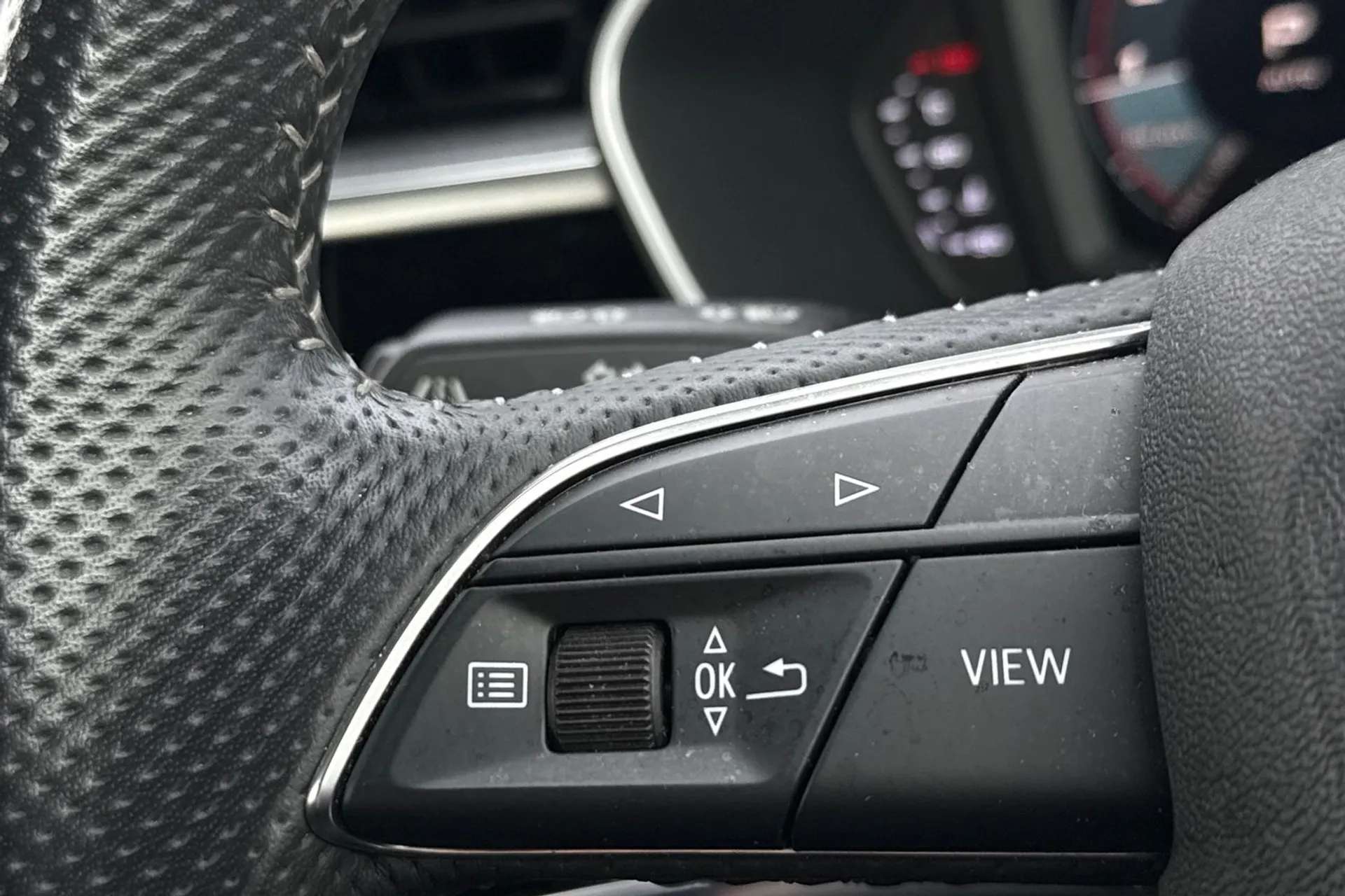 2019 AUDI Q3 2019 AUDI Q3