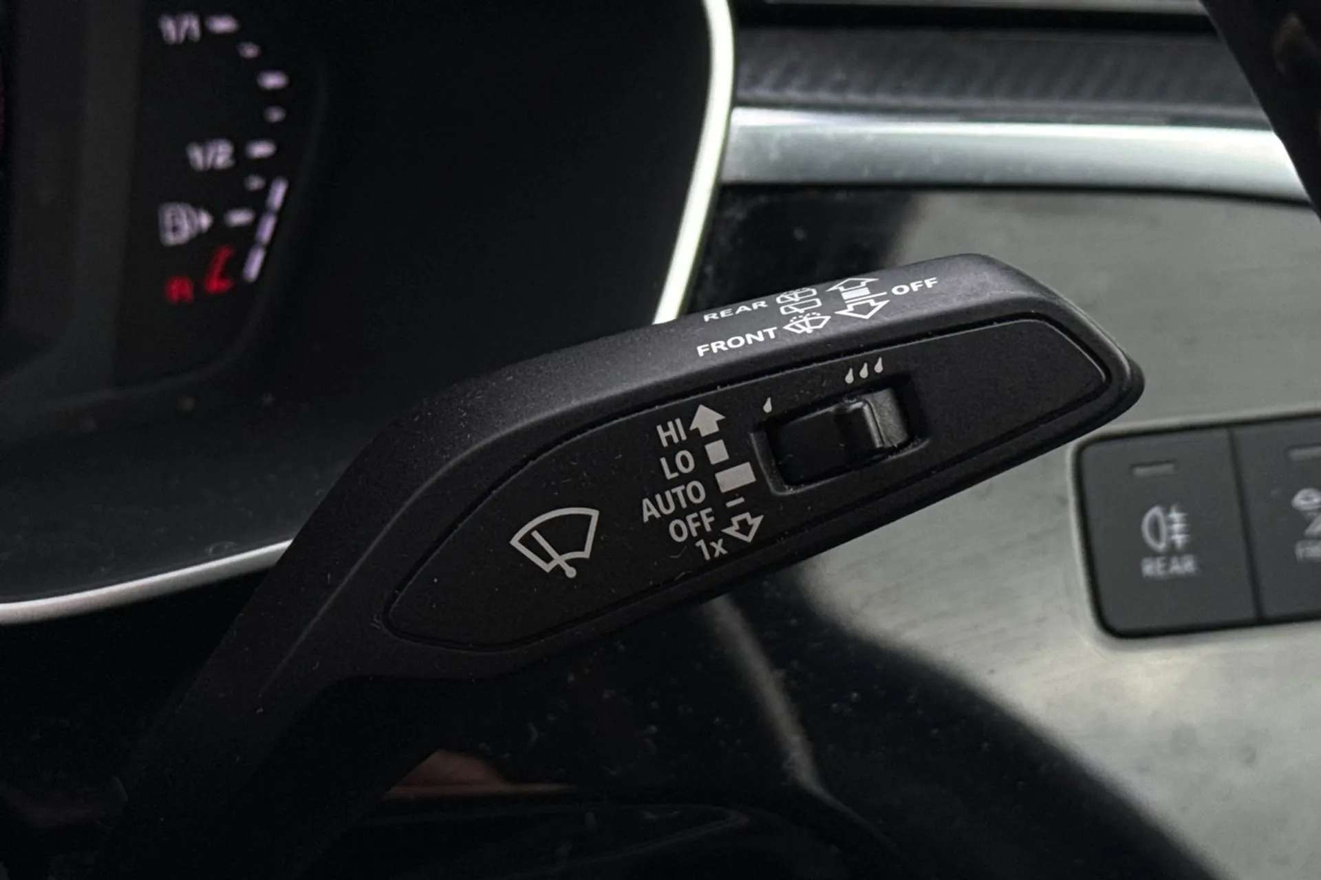 2019 AUDI Q3 2019 AUDI Q3