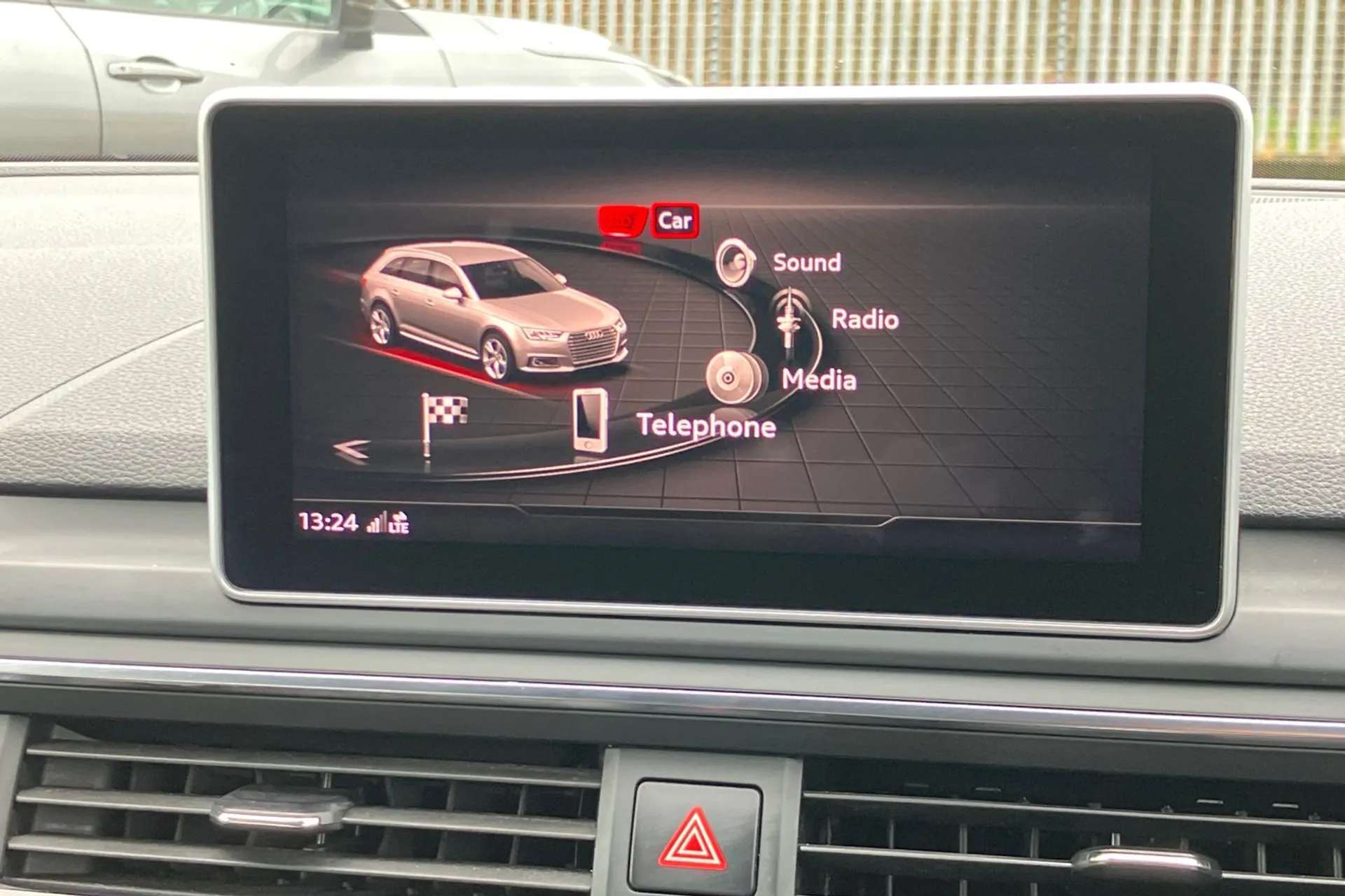 2018 AUDI A4 2018 AUDI A4