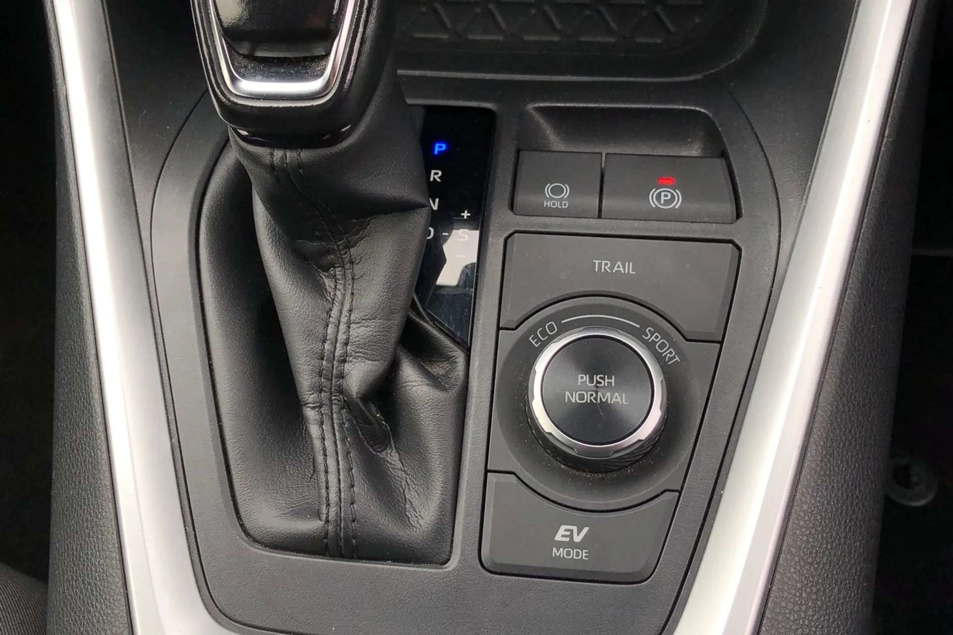 2020 TOYOTA RAV4 2020 TOYOTA RAV4