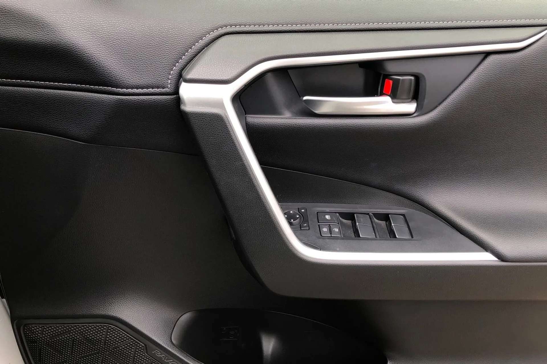 2020 TOYOTA RAV4 2020 TOYOTA RAV4