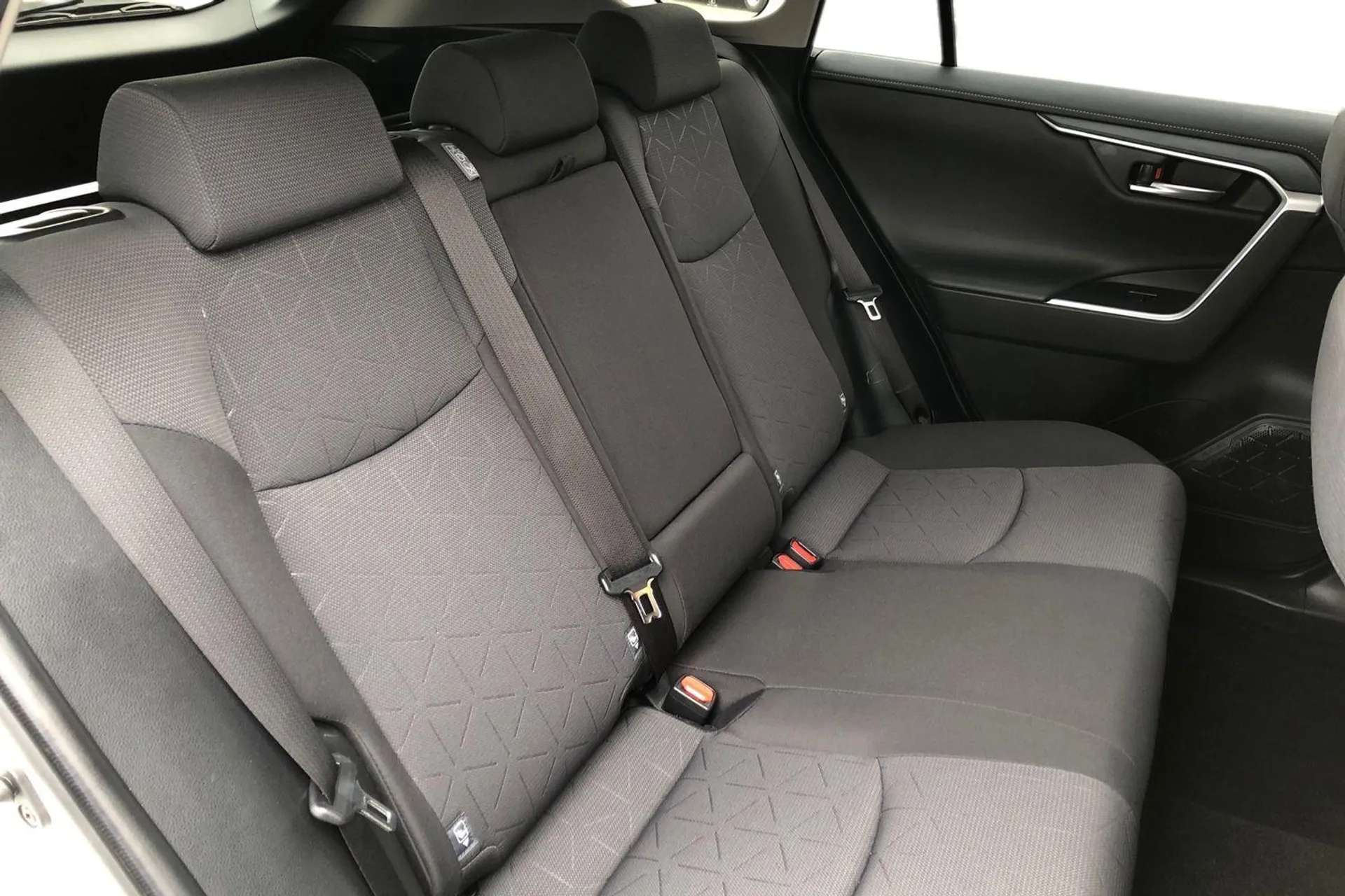 2020 TOYOTA RAV4 2020 TOYOTA RAV4