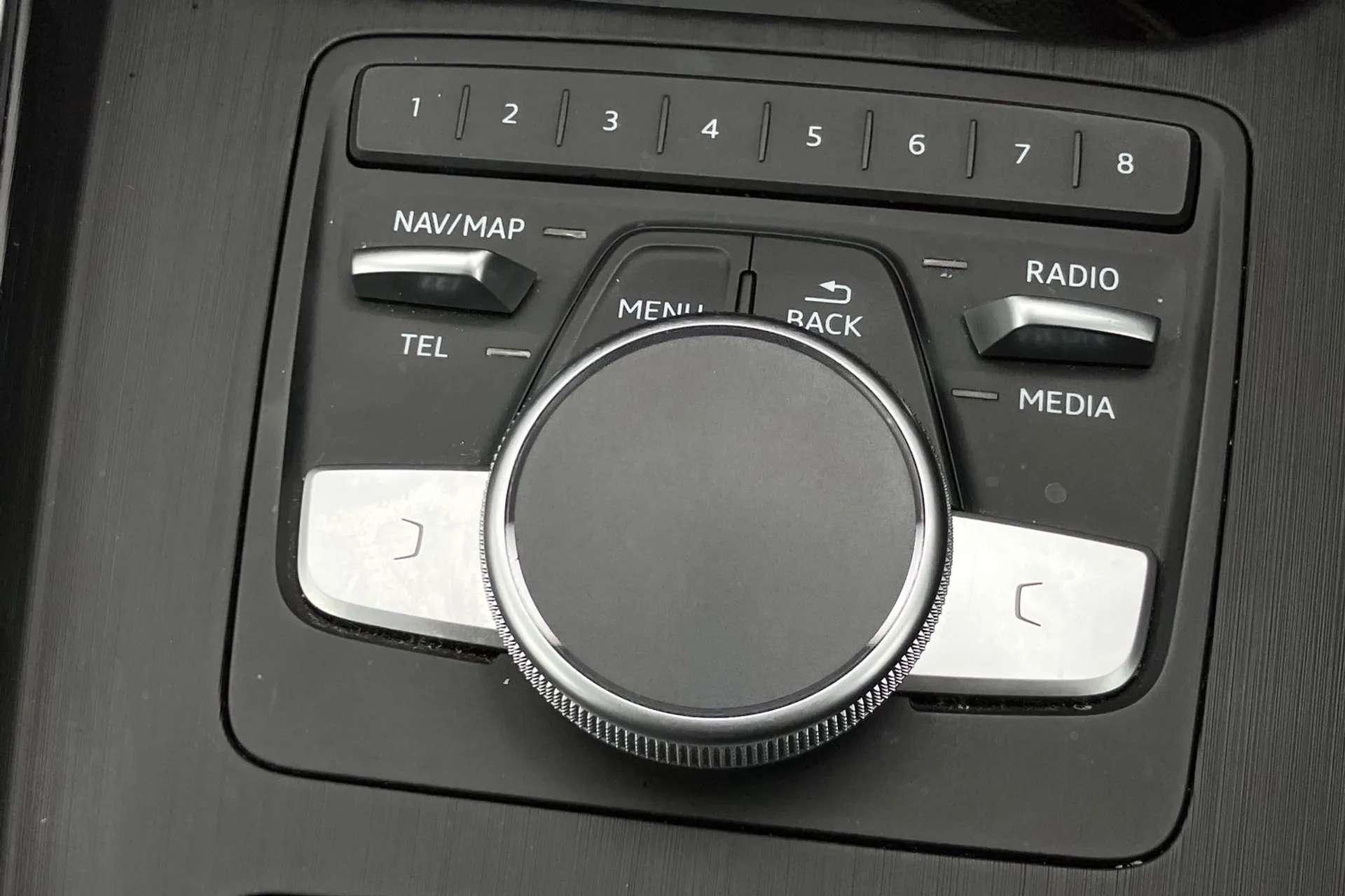 2018 AUDI A4 2018 AUDI A4