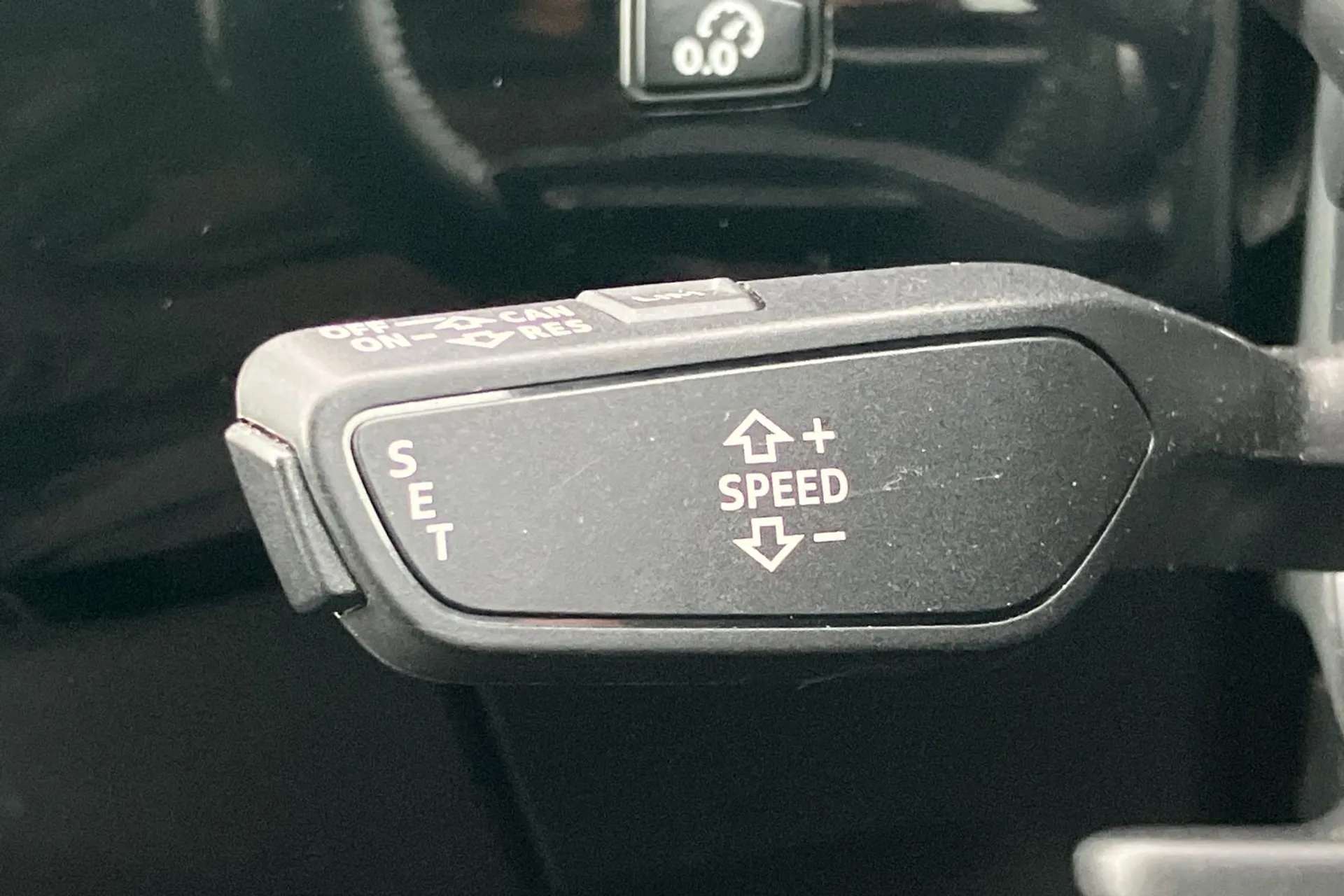 2018 AUDI A4 2018 AUDI A4