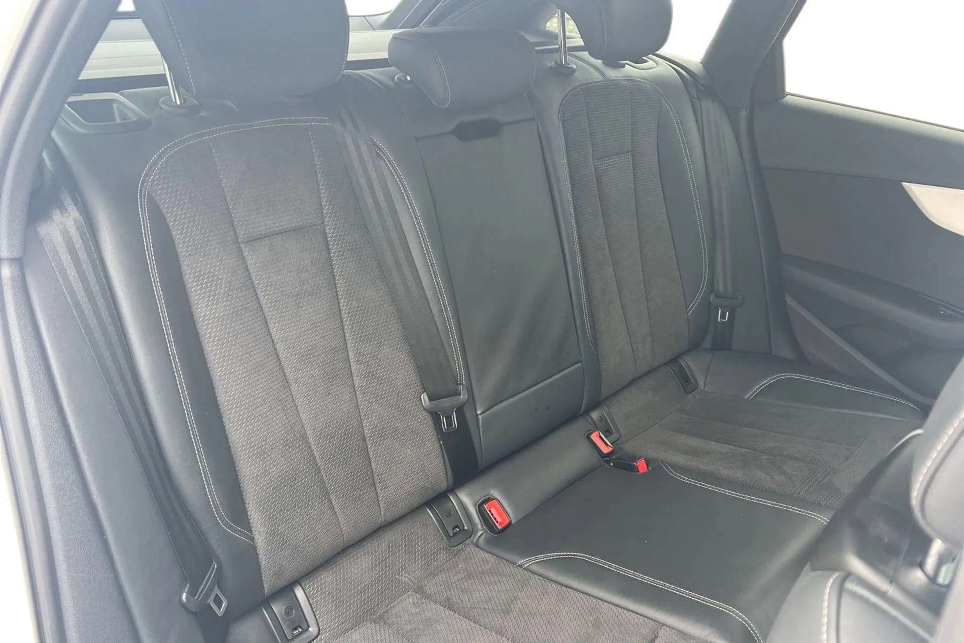2019 AUDI A4 2019 AUDI A4