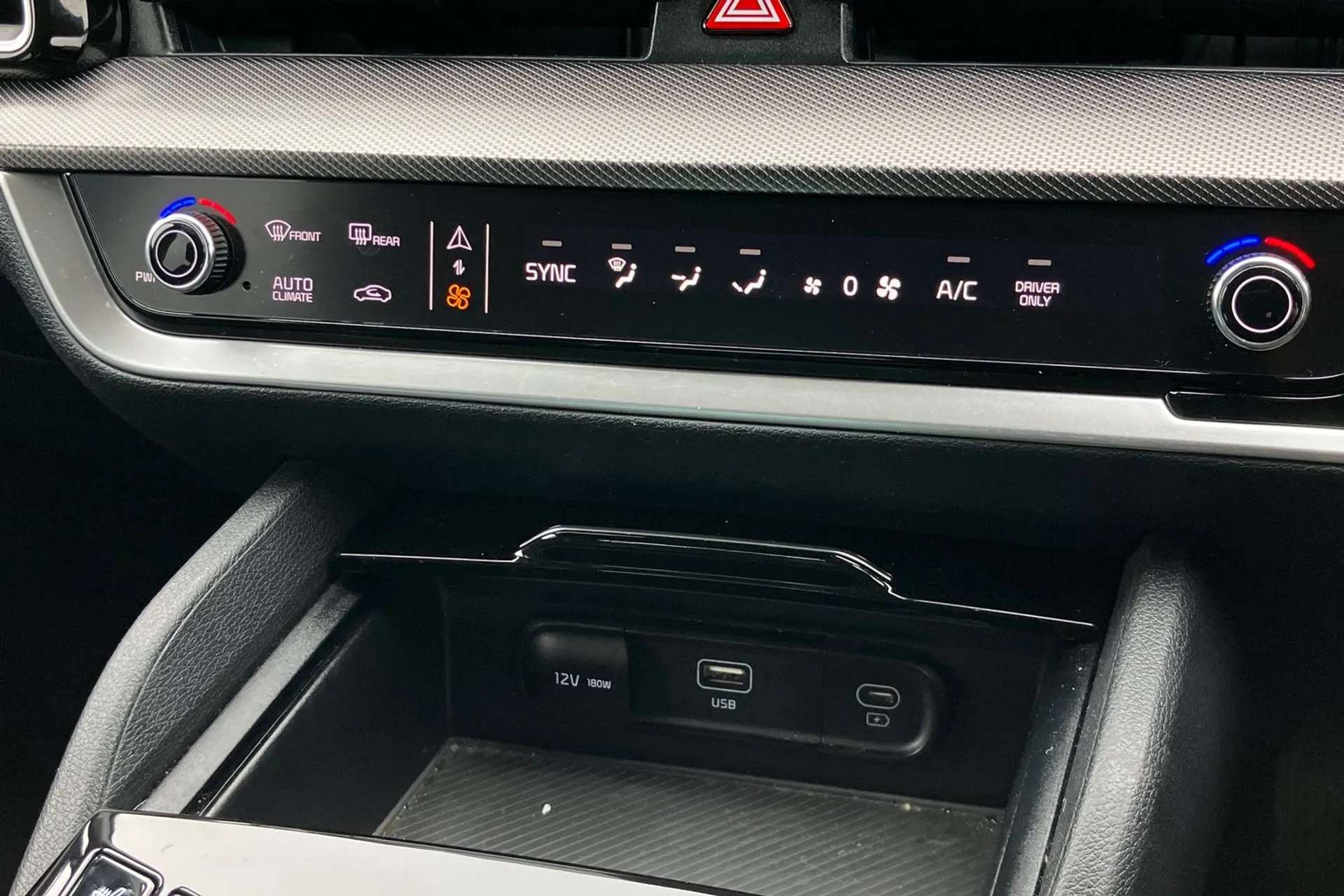 2024 KIA SPORTAGE 2024 KIA SPORTAGE