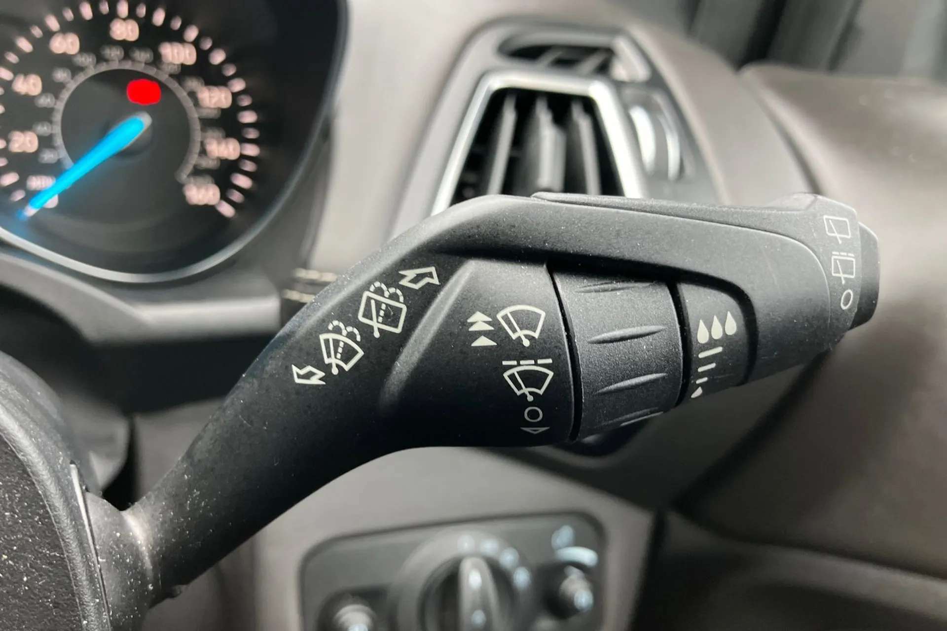 2019 FORD KUGA VIGNALE 2019 FORD KUGA VIGNALE