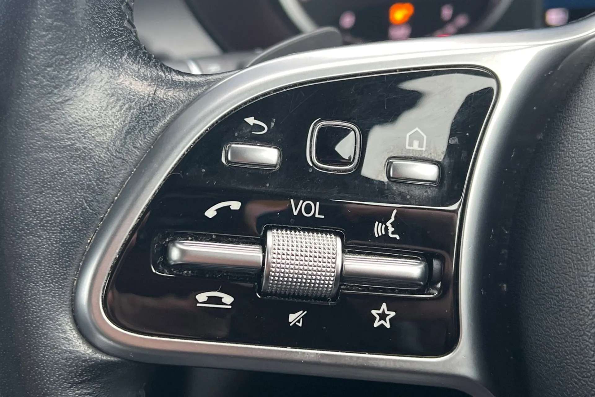 2020 MERCEDES-BENZ GLC 2020 MERCEDES-BENZ GLC