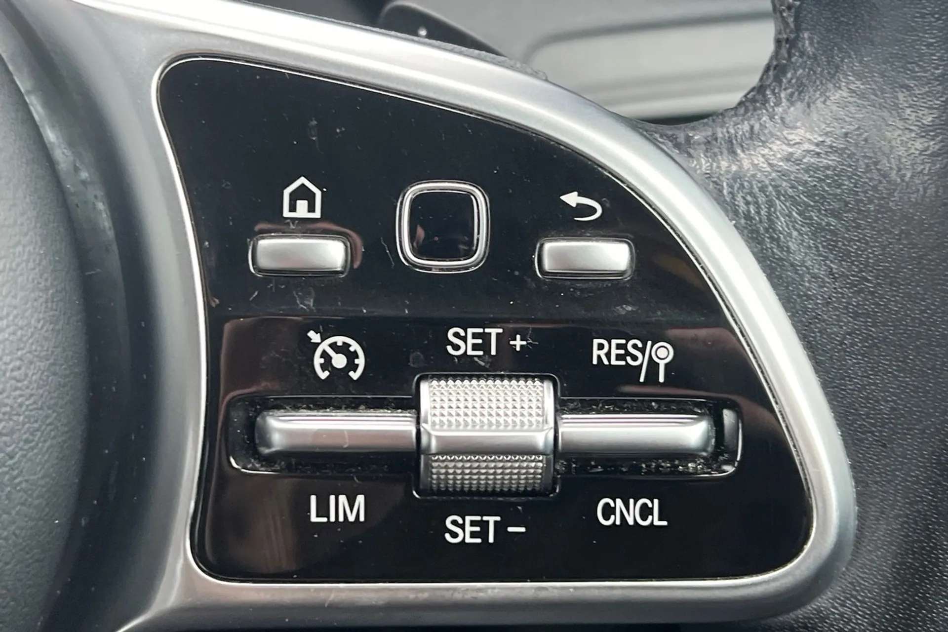 2020 MERCEDES-BENZ GLC 2020 MERCEDES-BENZ GLC