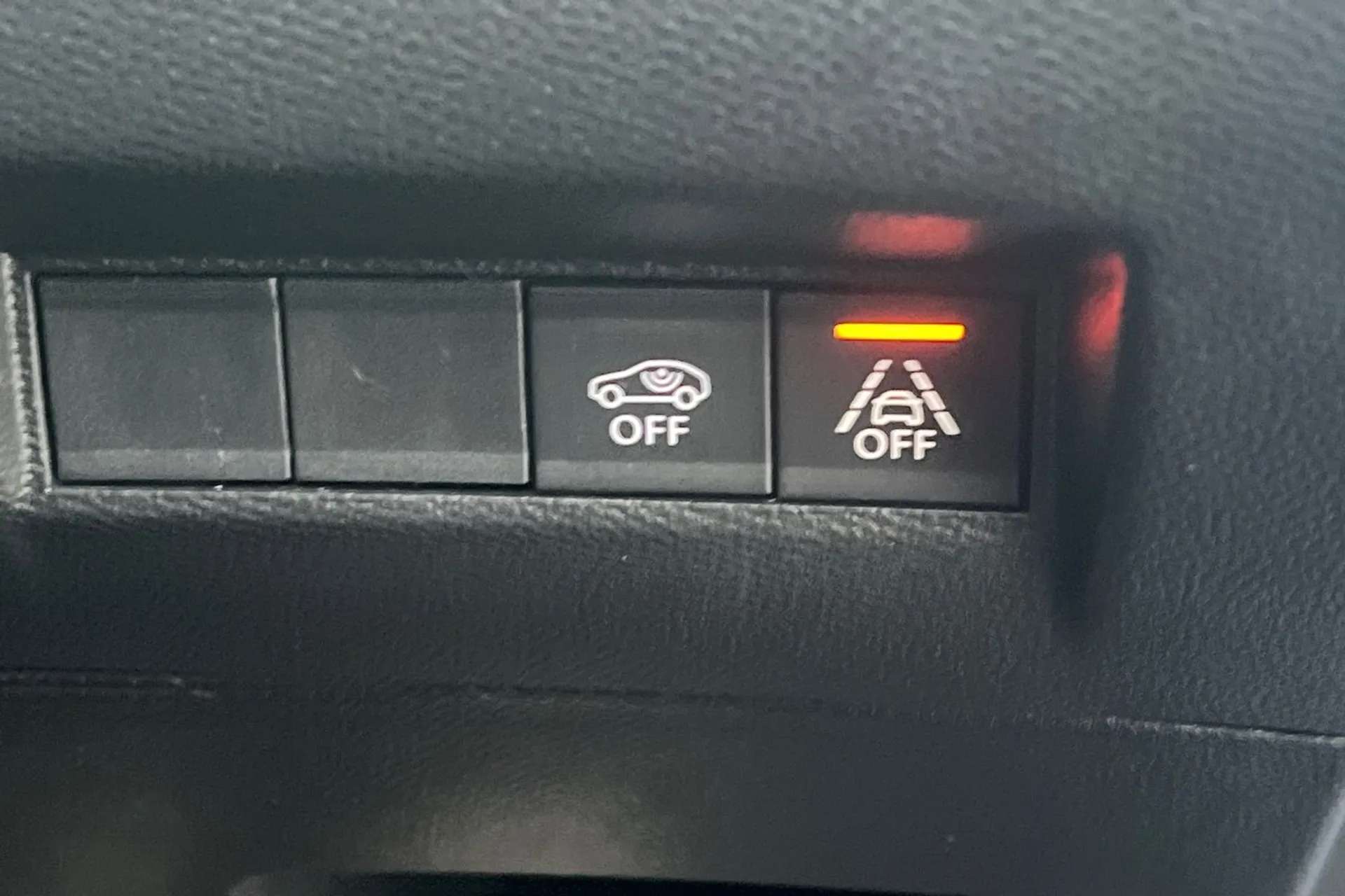 2020 PEUGEOT 208 2020 PEUGEOT 208