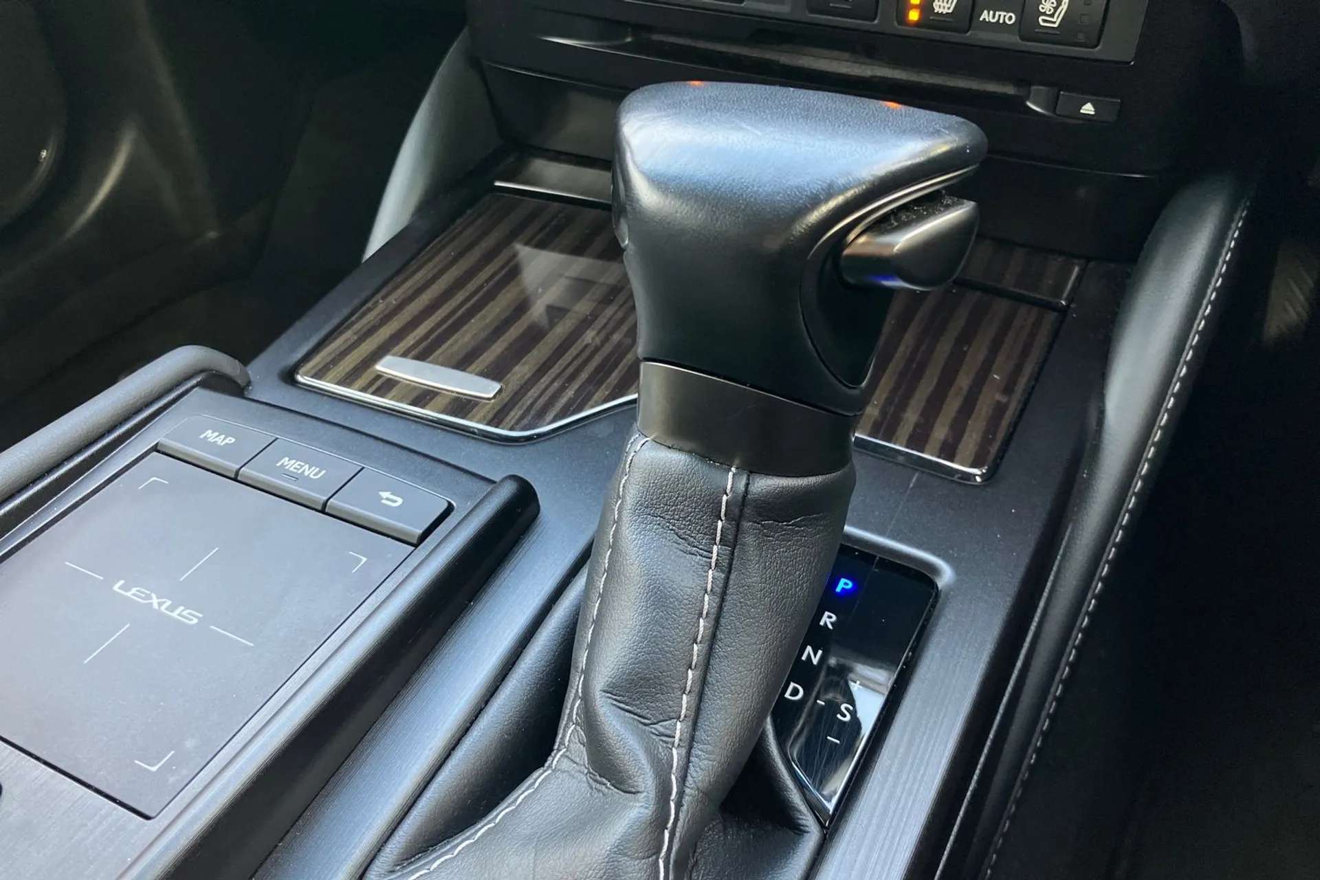 2021 LEXUS ES 2021 LEXUS ES