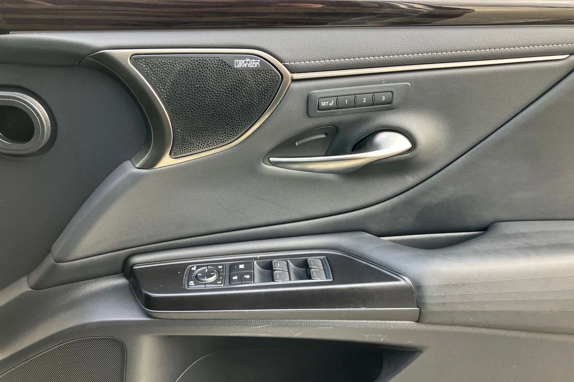 2021 LEXUS ES 2021 LEXUS ES