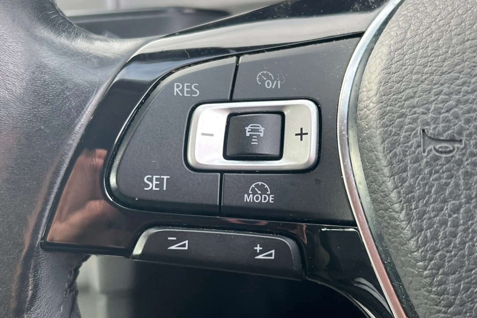 2016 VOLKSWAGEN GOLF 2016 VOLKSWAGEN GOLF