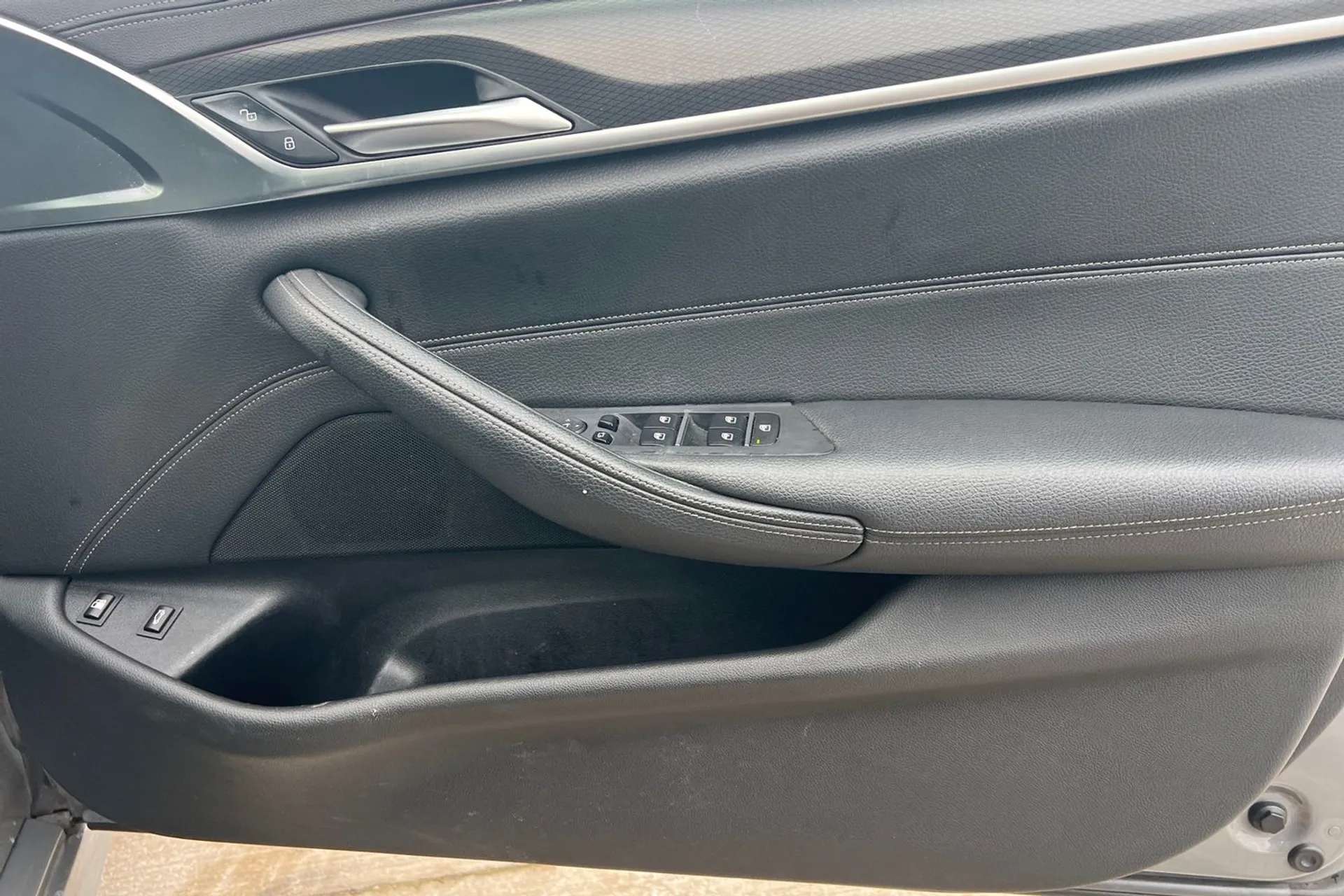 2021 BMW 5 SERIES 2021 BMW 5 SERIES