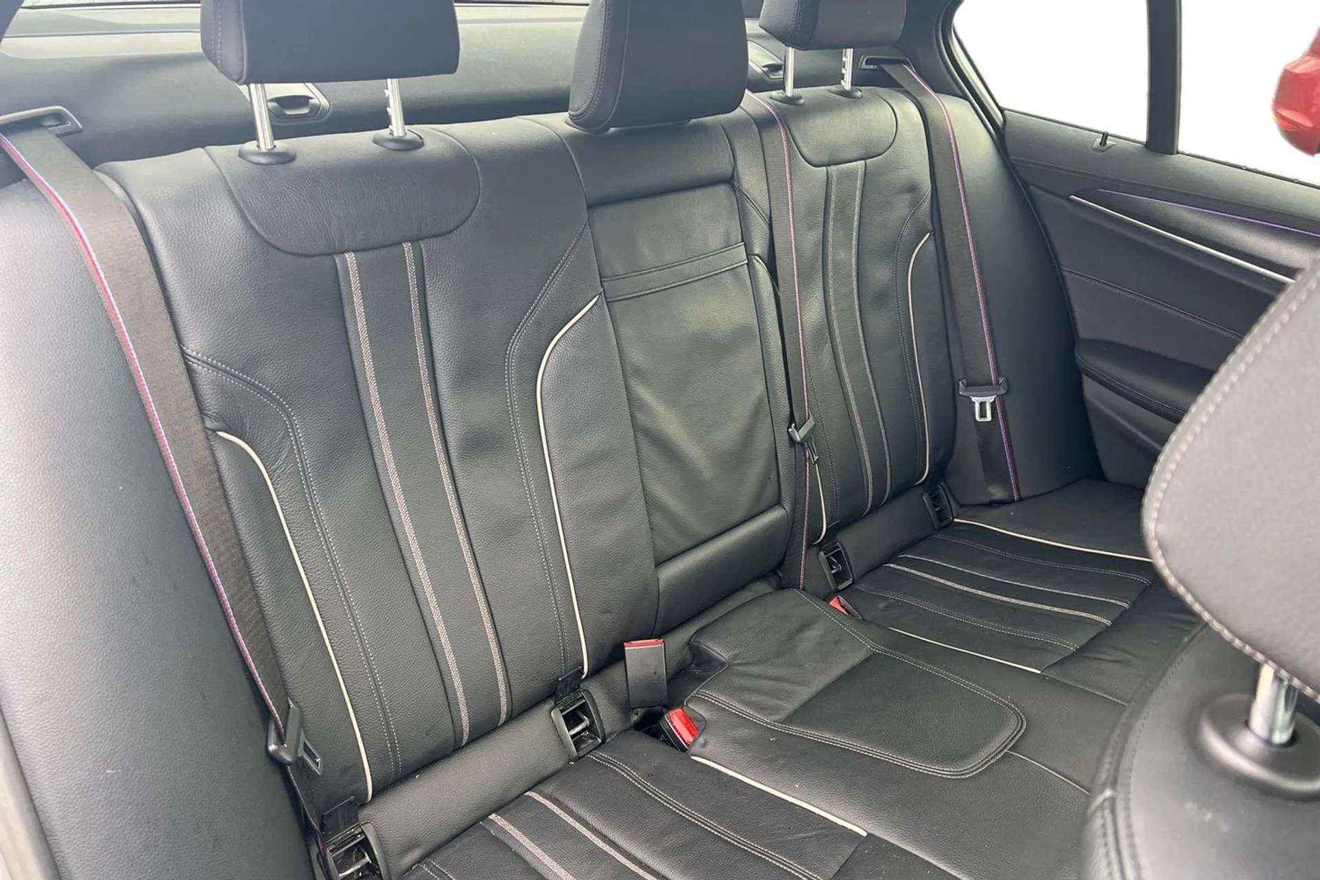 2021 BMW 5 SERIES 2021 BMW 5 SERIES