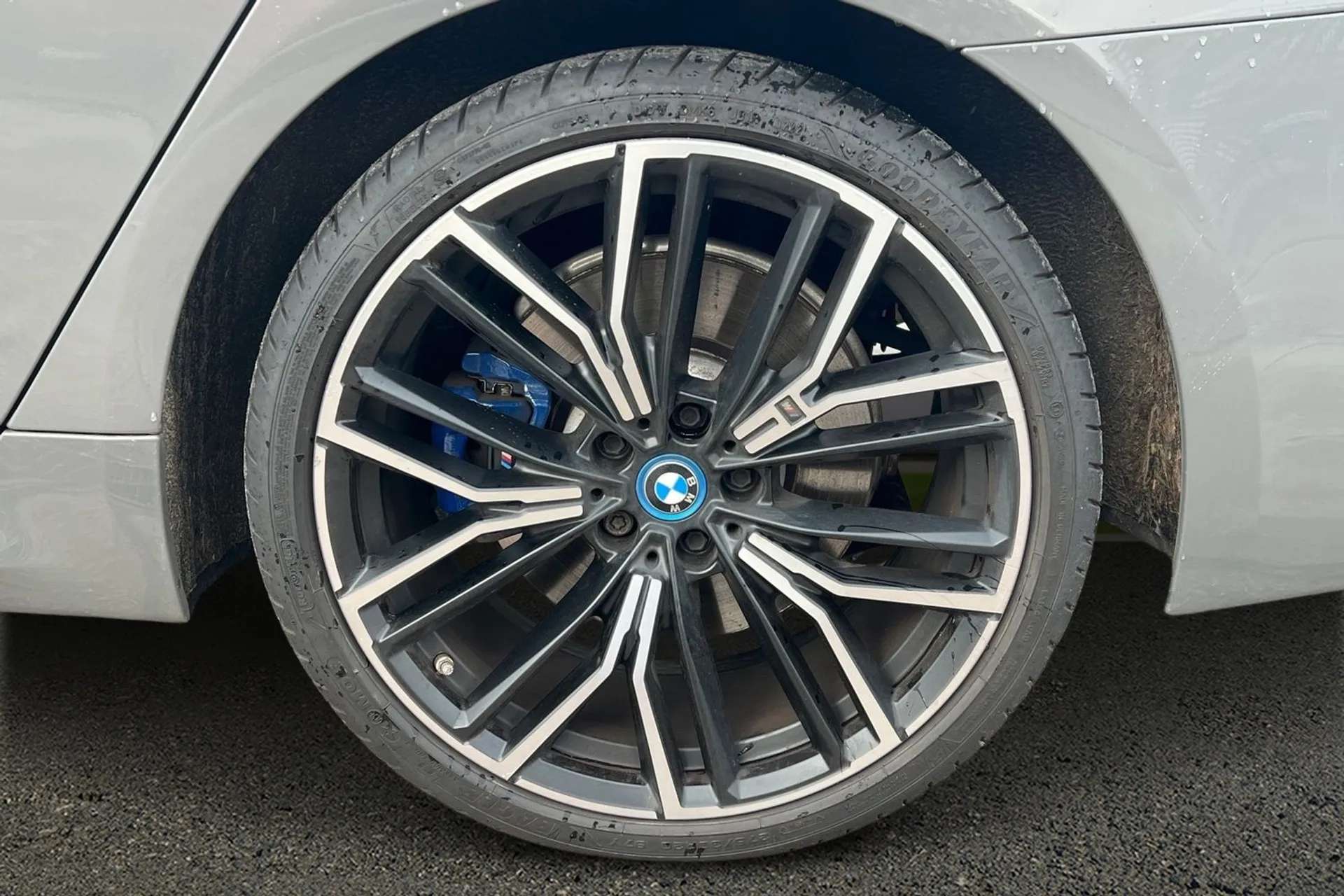 2021 BMW 5 SERIES 2021 BMW 5 SERIES