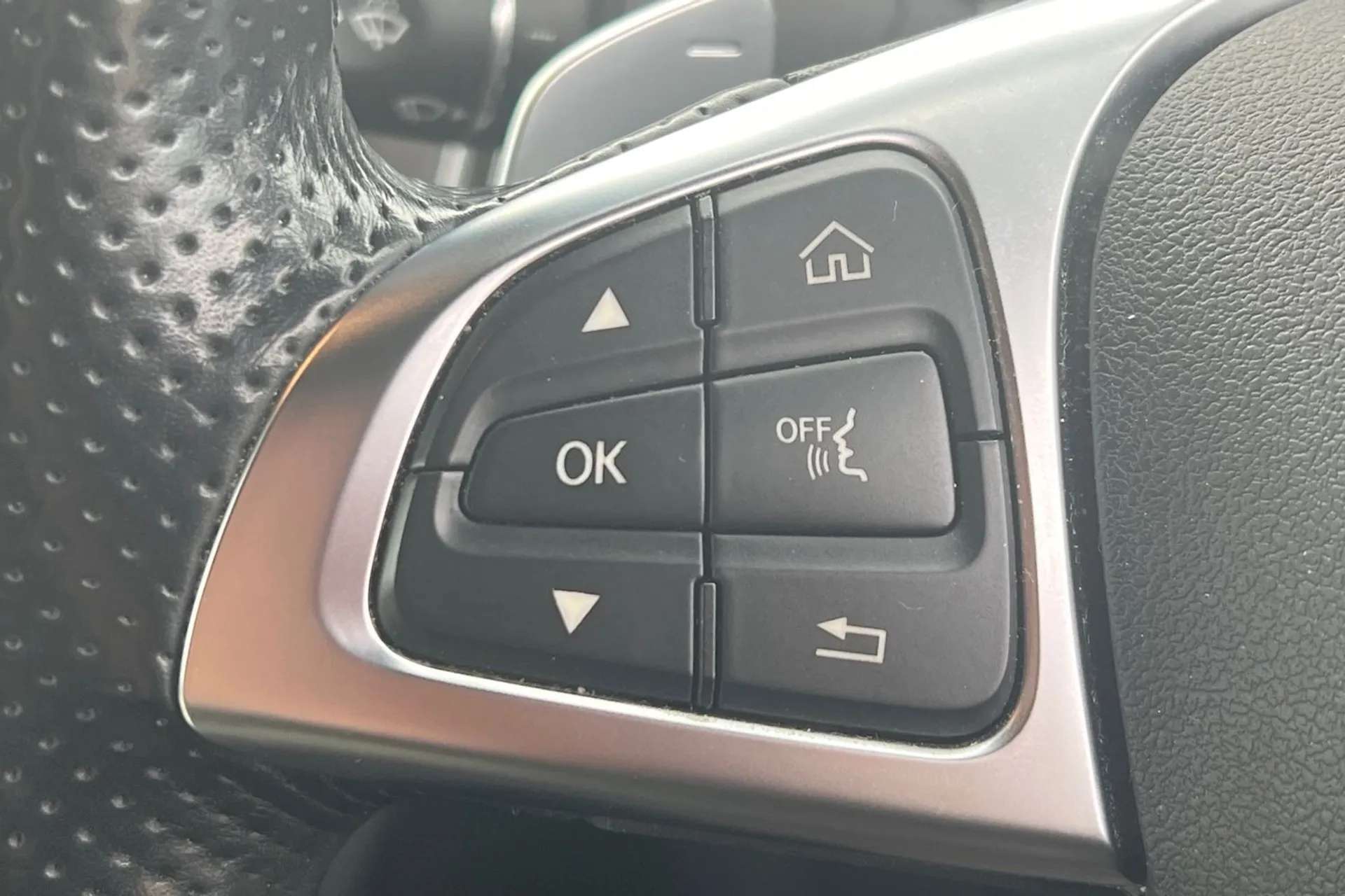 2016 MERCEDES-BENZ C CLASS 2016 MERCEDES-BENZ C CLASS